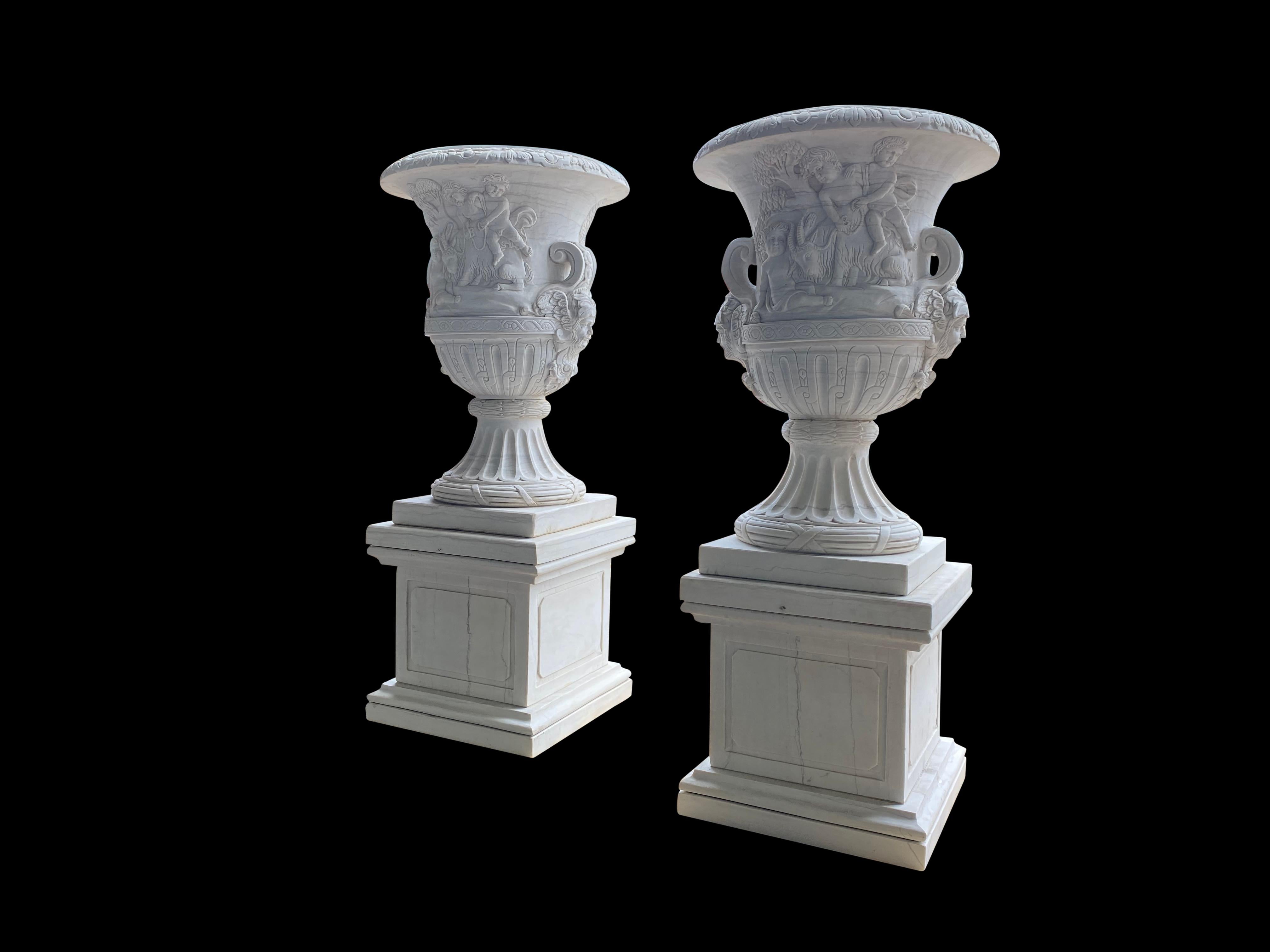 Pair of White Carrara Marble Campana-form Urns, 21st Century For Sale 5