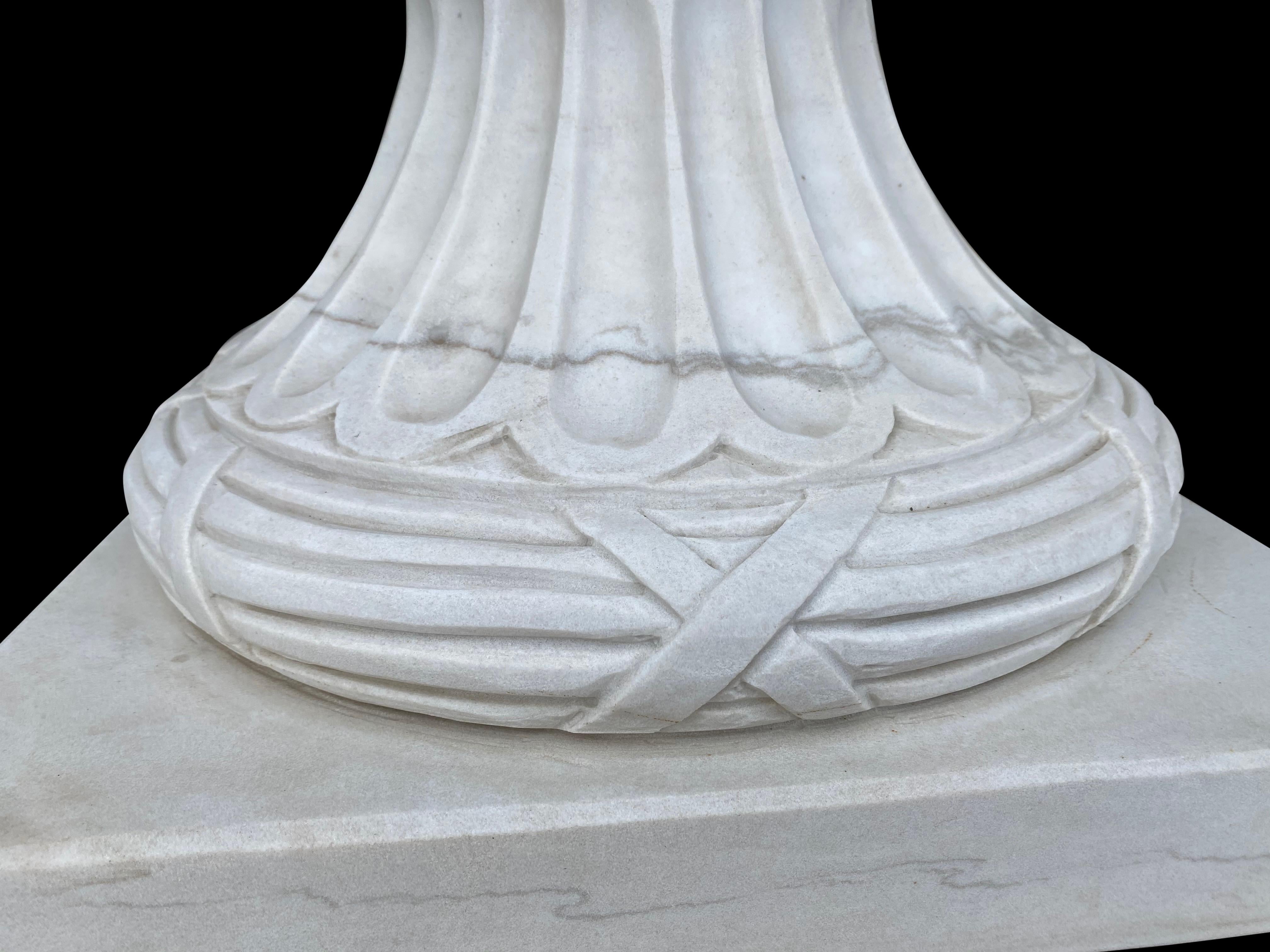 Pair of White Carrara Marble Campana-form Urns, 21st Century For Sale 11