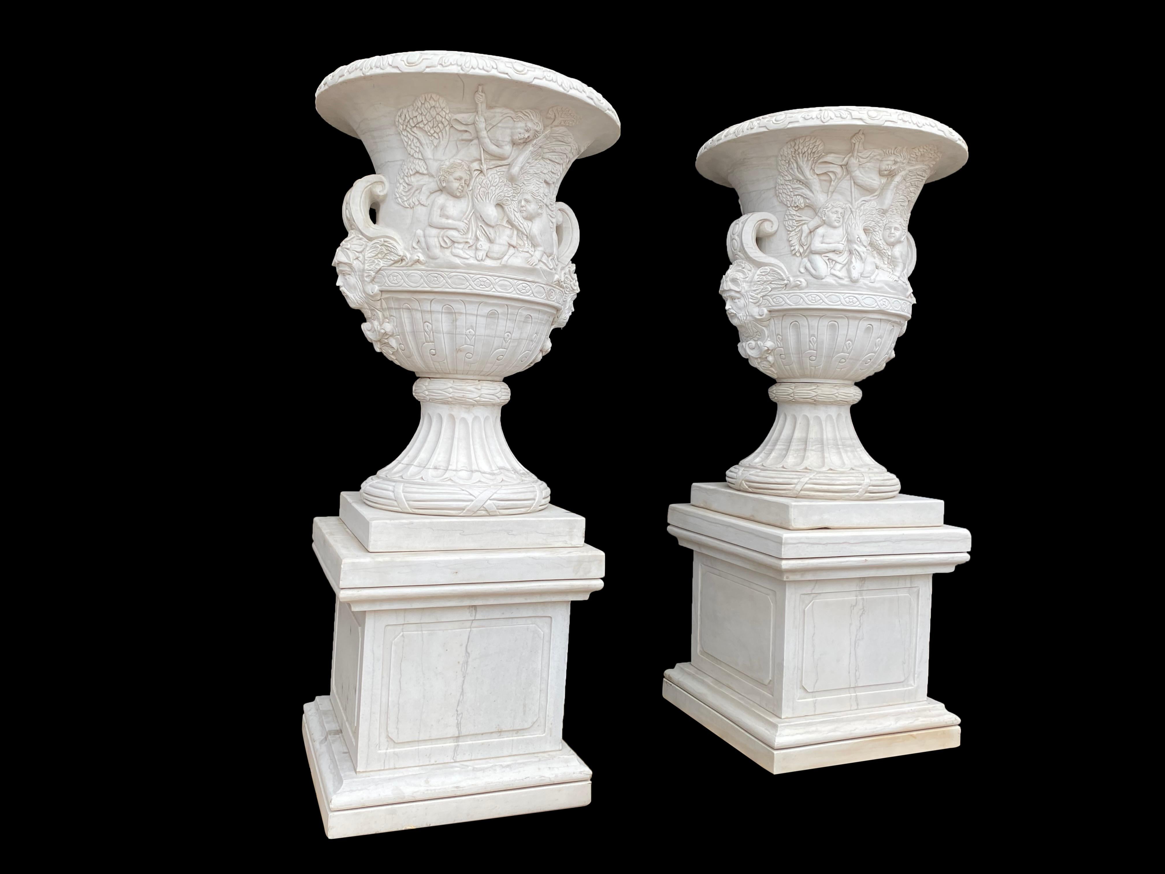 Pair of White Carrara Marble Campana-form Urns, 21st Century In Excellent Condition For Sale In London, GB