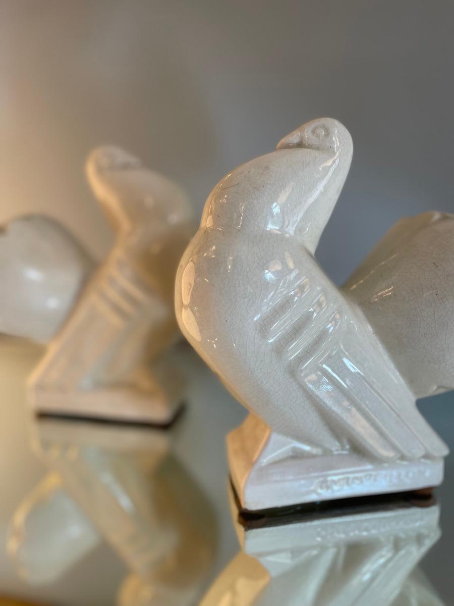 Pair of White Ceramic Doves in Deco Style For Sale 4