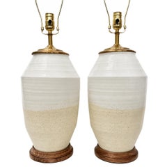 Paire de lampes en céramique blanche
