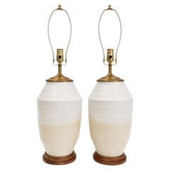 Paire de lampes en céramique blanche