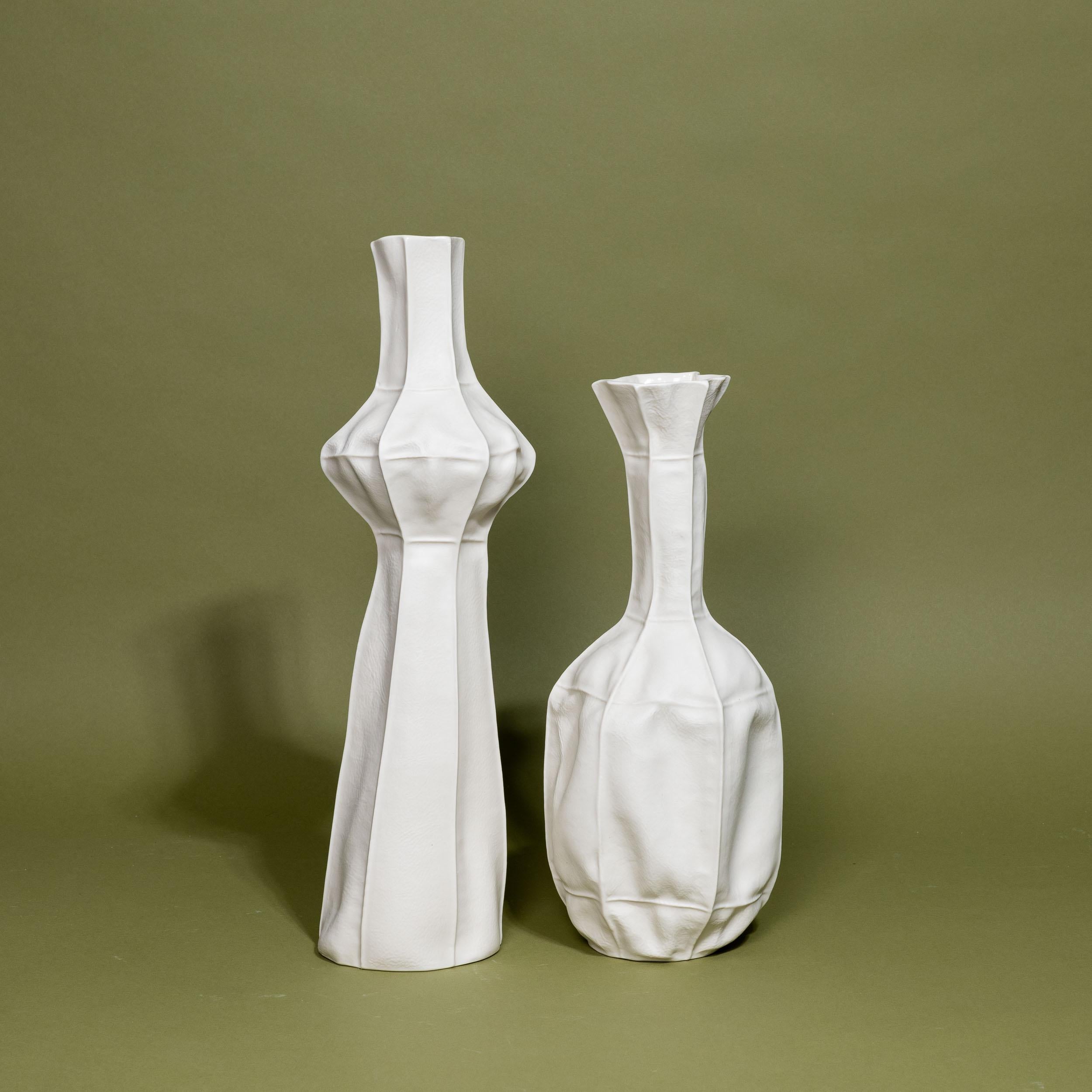 Modern Pair of Sculptural White Ceramic Kawa Vases, by Luft Tanaka, organic, porcelain For Sale