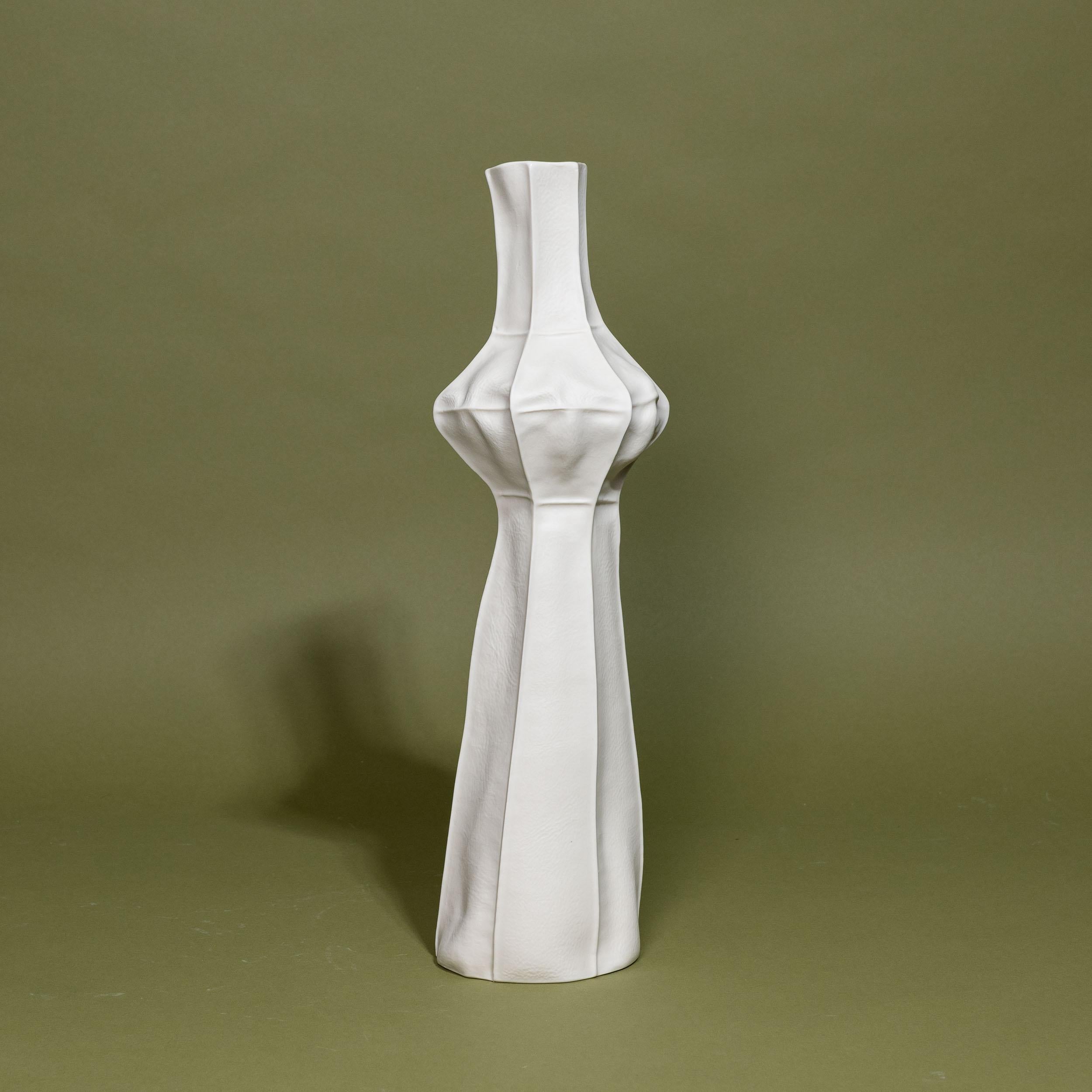 Contemporary Pair of Sculptural White Ceramic Kawa Vases, by Luft Tanaka, organic, porcelain For Sale