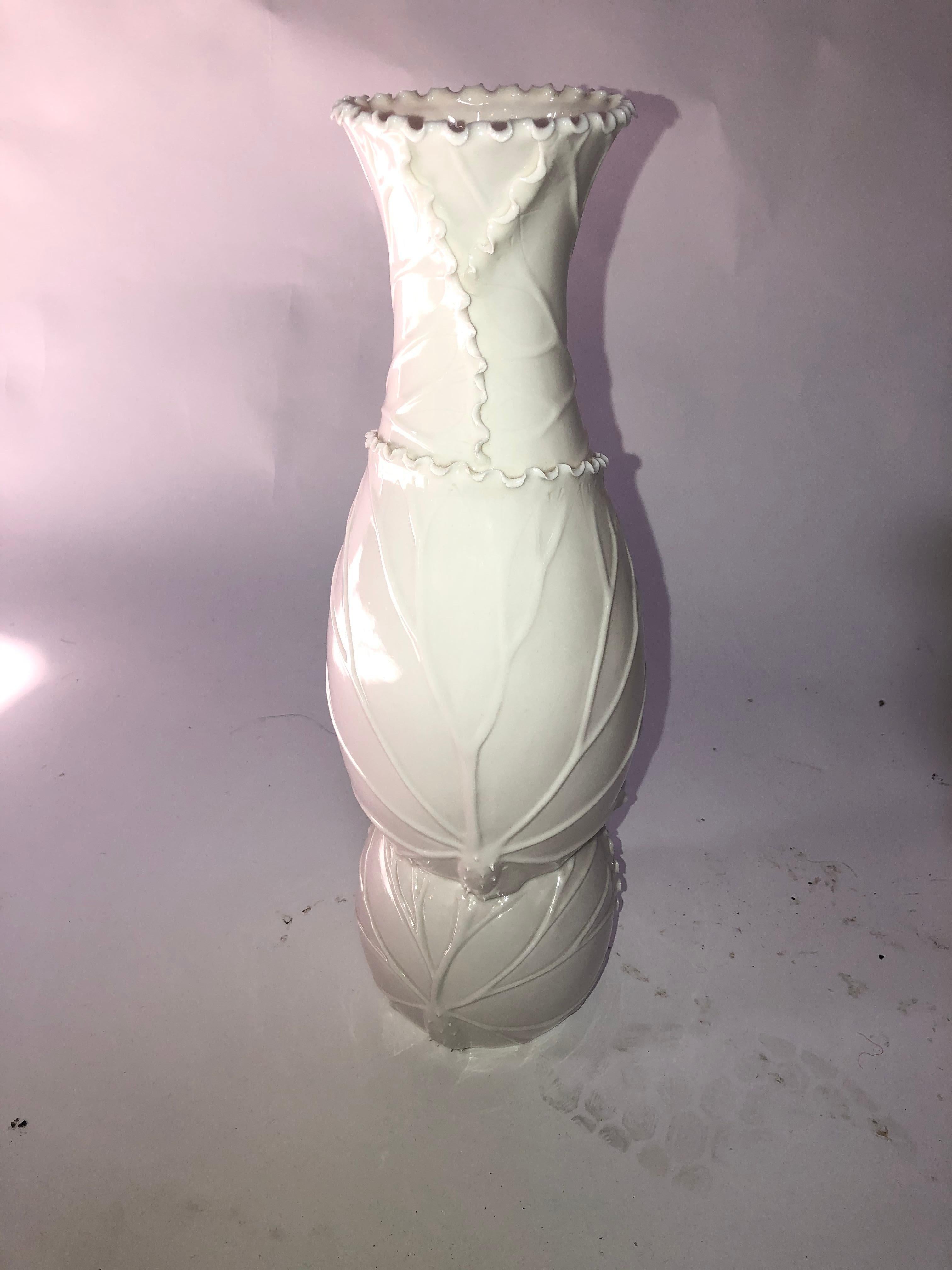 Pair of White Chinese Porcelain Vases 2