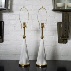 Paire de lampes de table coniques blanches