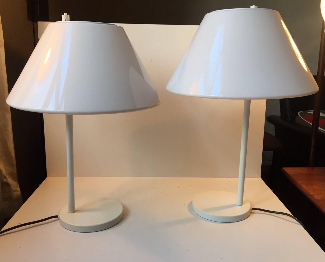 Mid-Century Modern Pair of White Danish Minimalist Table Lamps by Per Iversen, Louis Poulsen, 1970s