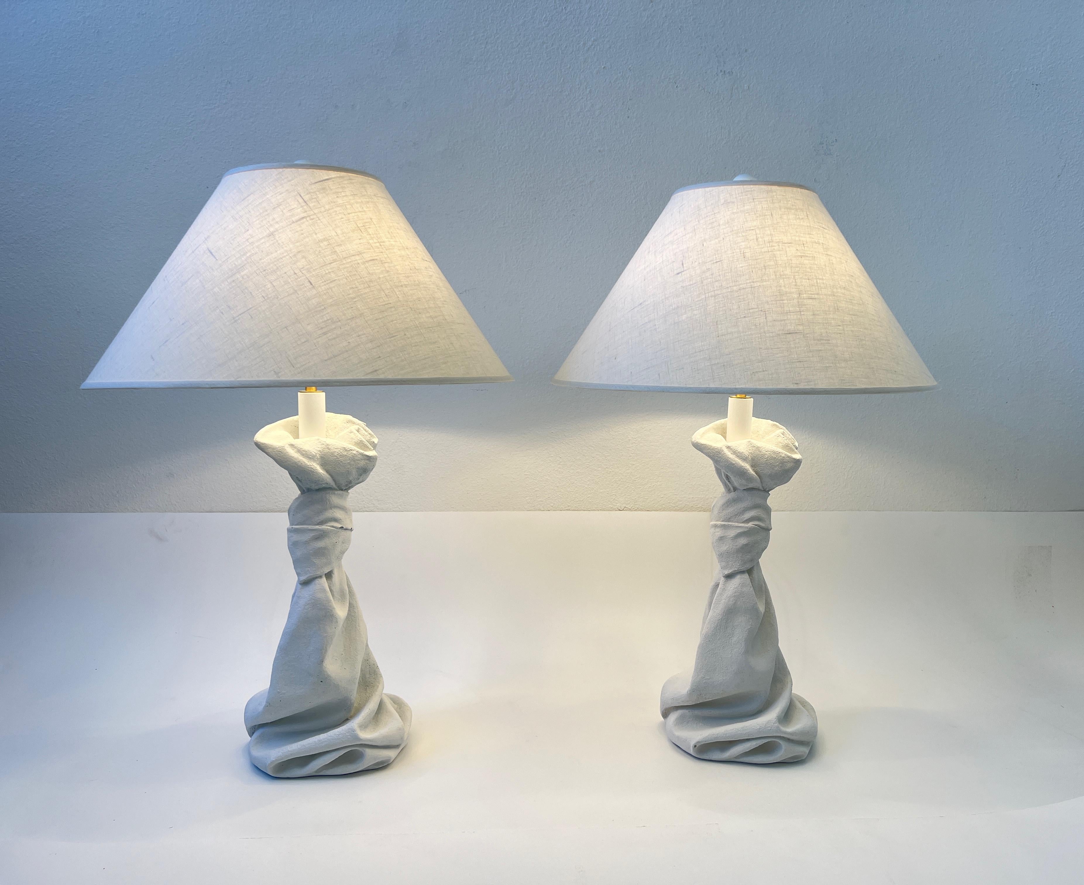Pair of White Draped Plaster and Brass Table Lamps For Sale 4