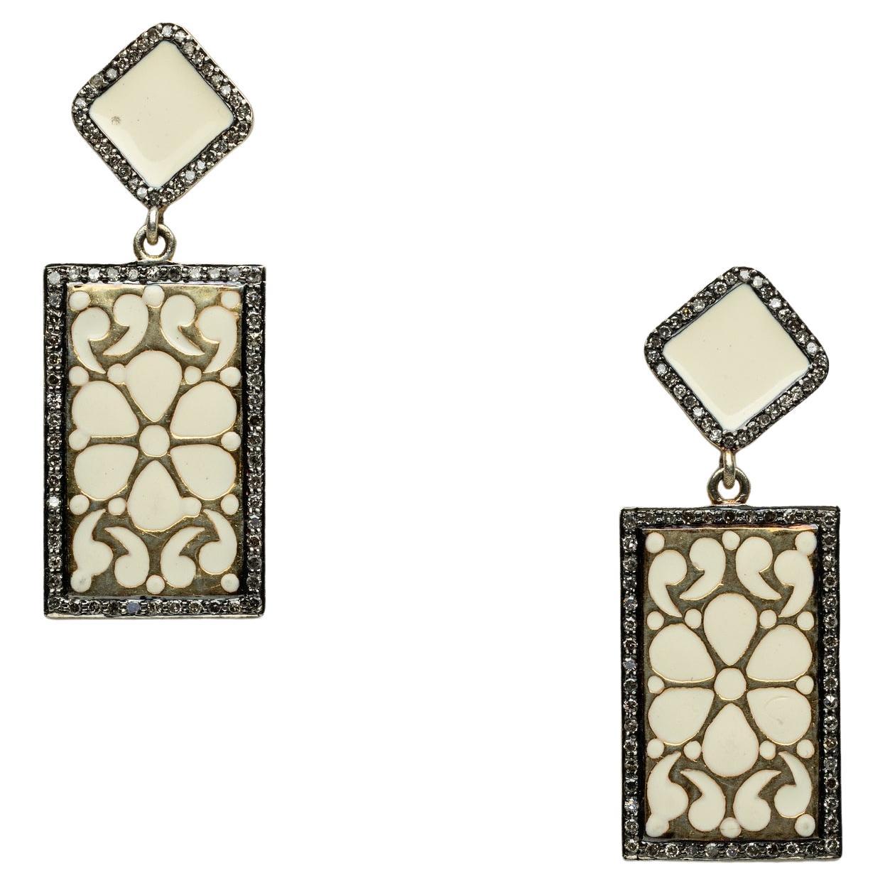 Pair of White Enamel and Diamond Dangle Earrings en vente