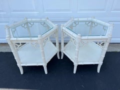 Pareja de mesas octogonales de bambú sintético blanco by Thomasville