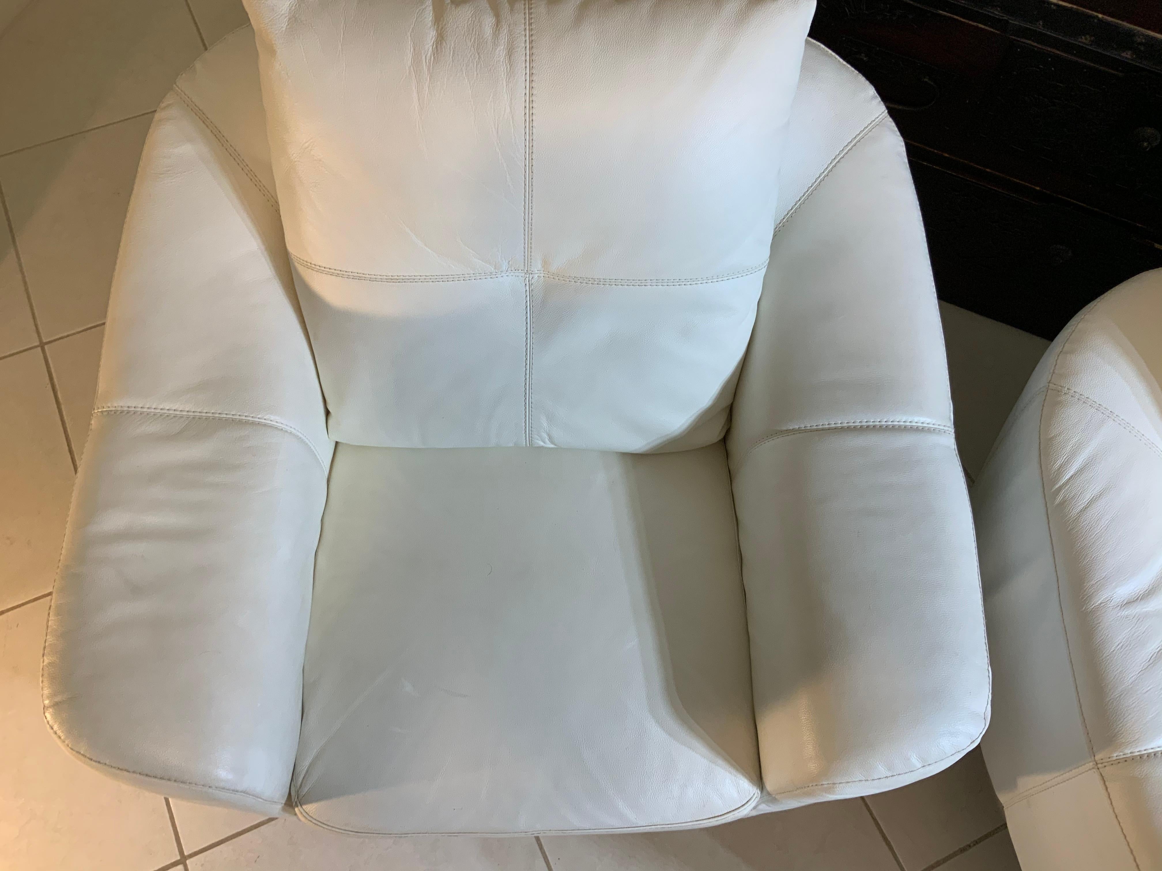 Pair of White Faux Leather Swivel Chairs 5