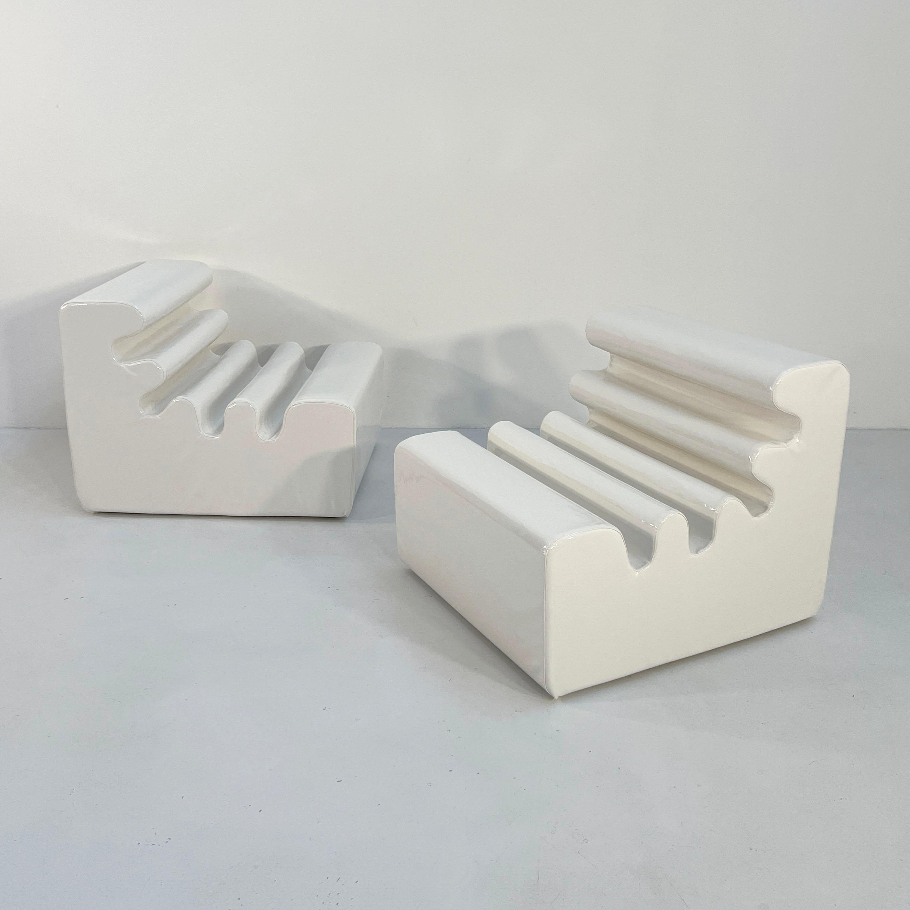 Pair of White Karelia Lounge Chairs by Liisi Beckmann for Zanotta, 1960s For Sale 2