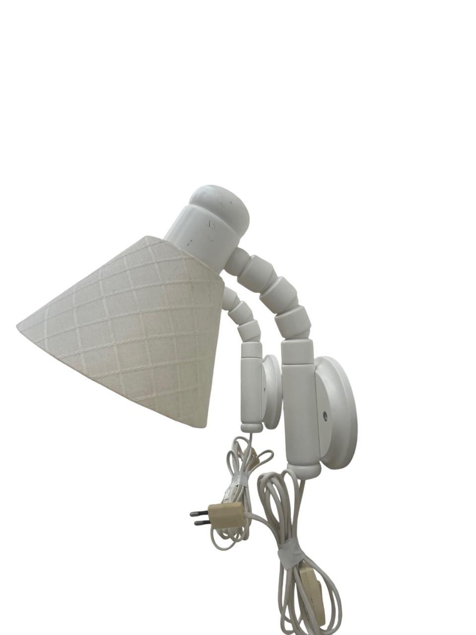 Scandinavian Modern Pair of White Lackerad Pine Wall Lamps by Solbacken Svarveri, Sweden, 1970s For Sale