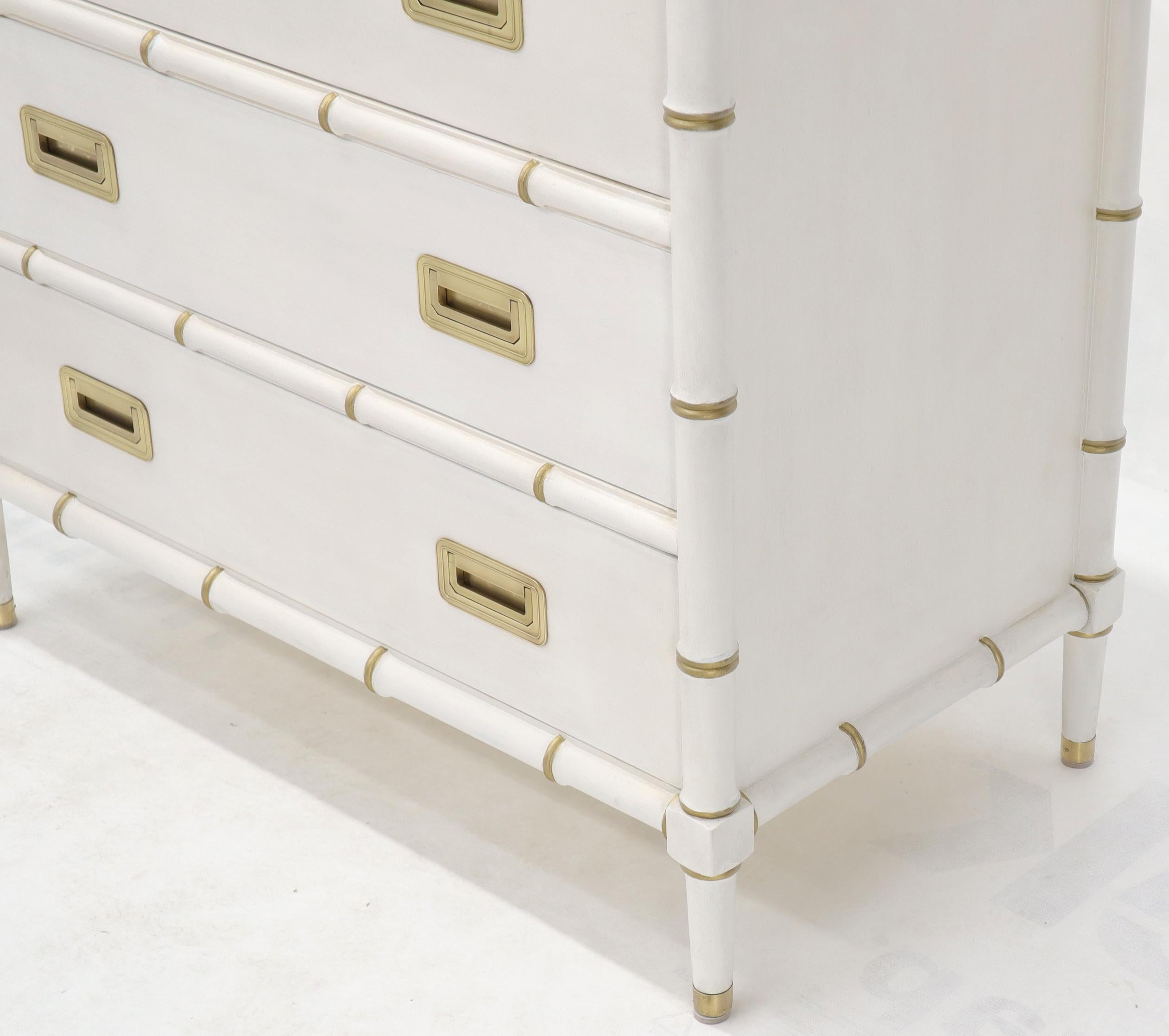 Pair of White Lacquer Brass Hardware Bachelor Chest with Suspended Brass Vanity For Sale 6