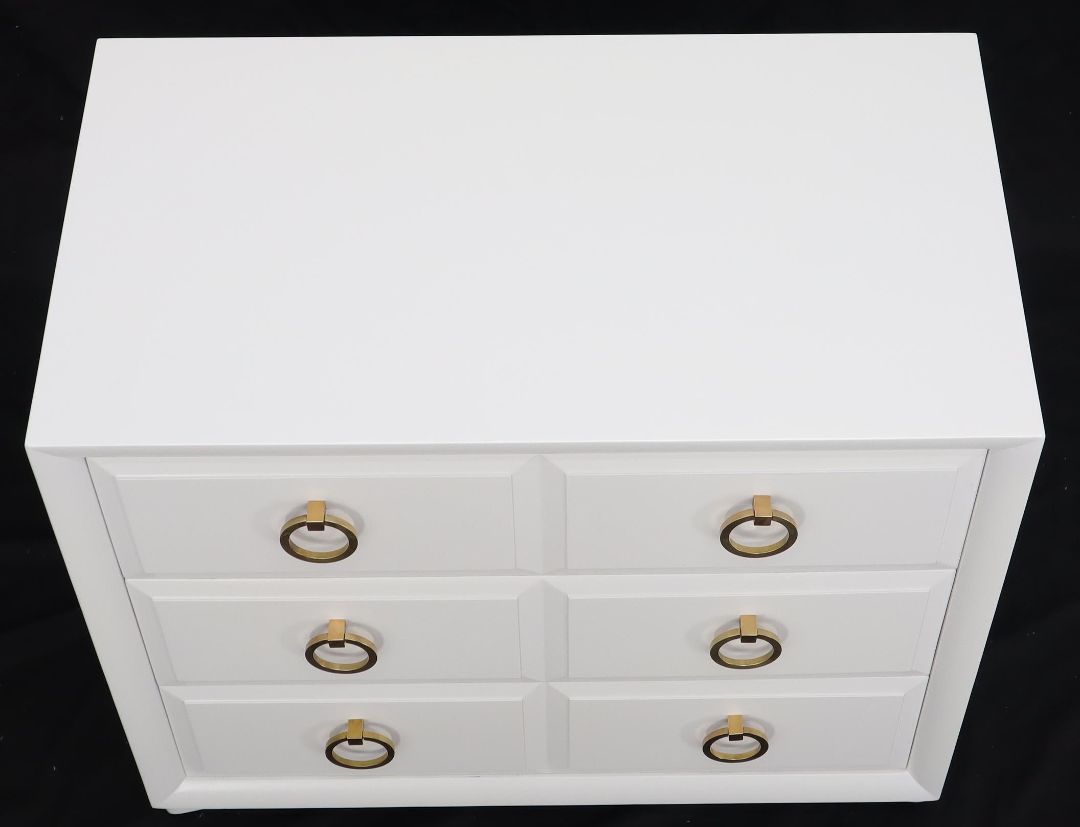 Pair of White Lacquer Gibbings for Widdicomb Dressers Bachelor Chests Brass Pull For Sale 2