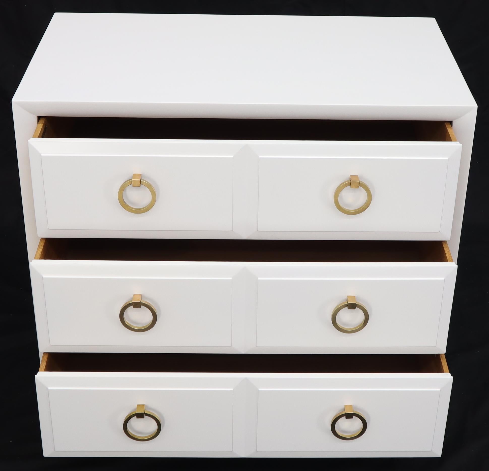 Pair of White Lacquer Gibbings for Widdicomb Dressers Bachelor Chests Brass Pull For Sale 5