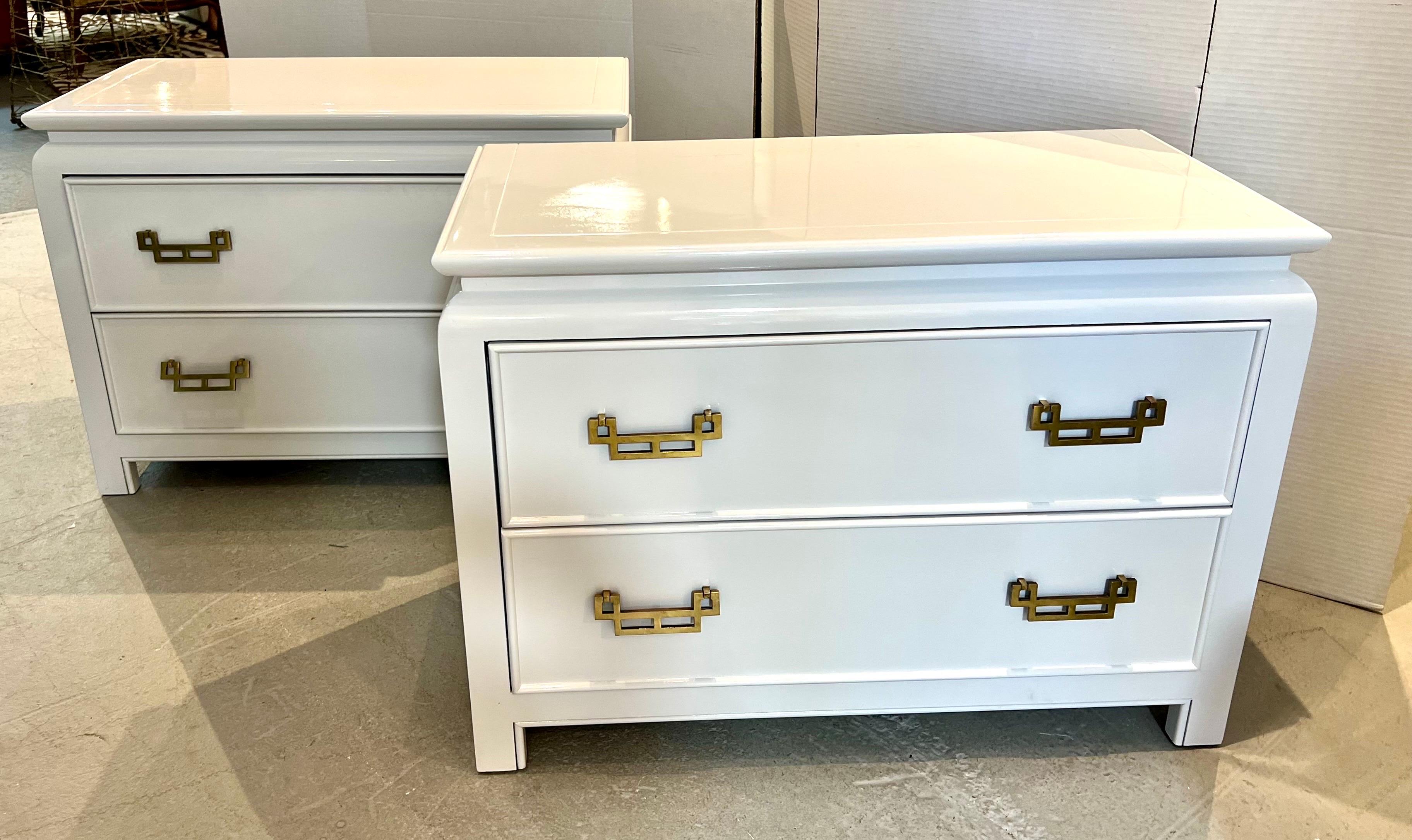 American Pair of White Lacquered Matching Nightstands Chests by Century Furniture 