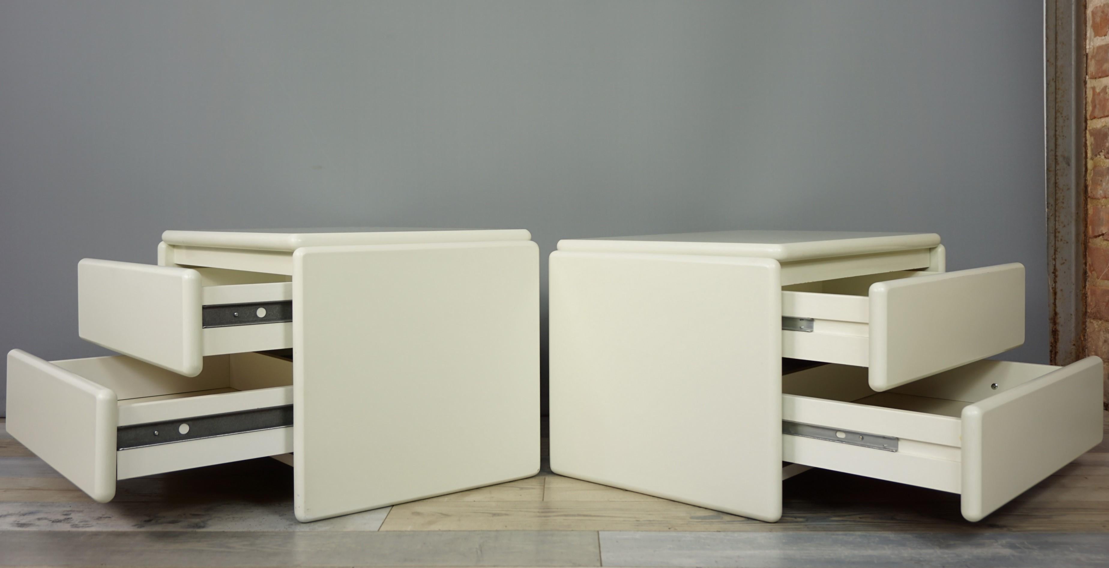Pair of White Lacquered Wooden Bedside Tables 2
