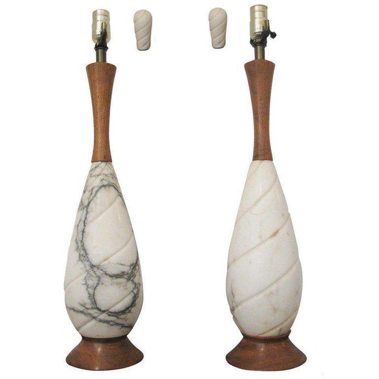 Mid-20th Century Pair of White Marble and Brown Wood Table Lamps For Sale