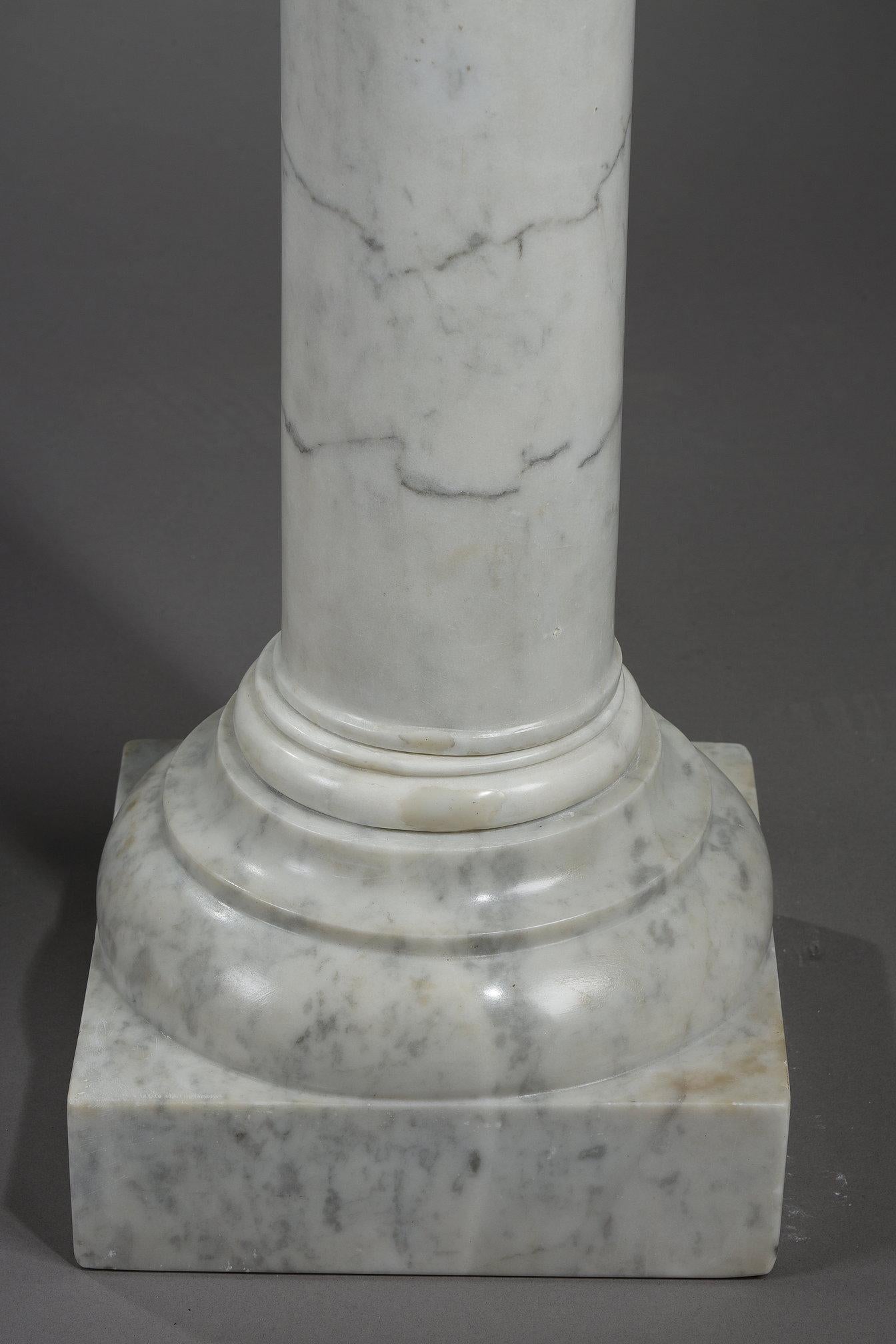 Pair of white marble columns late 19th century For Sale 4