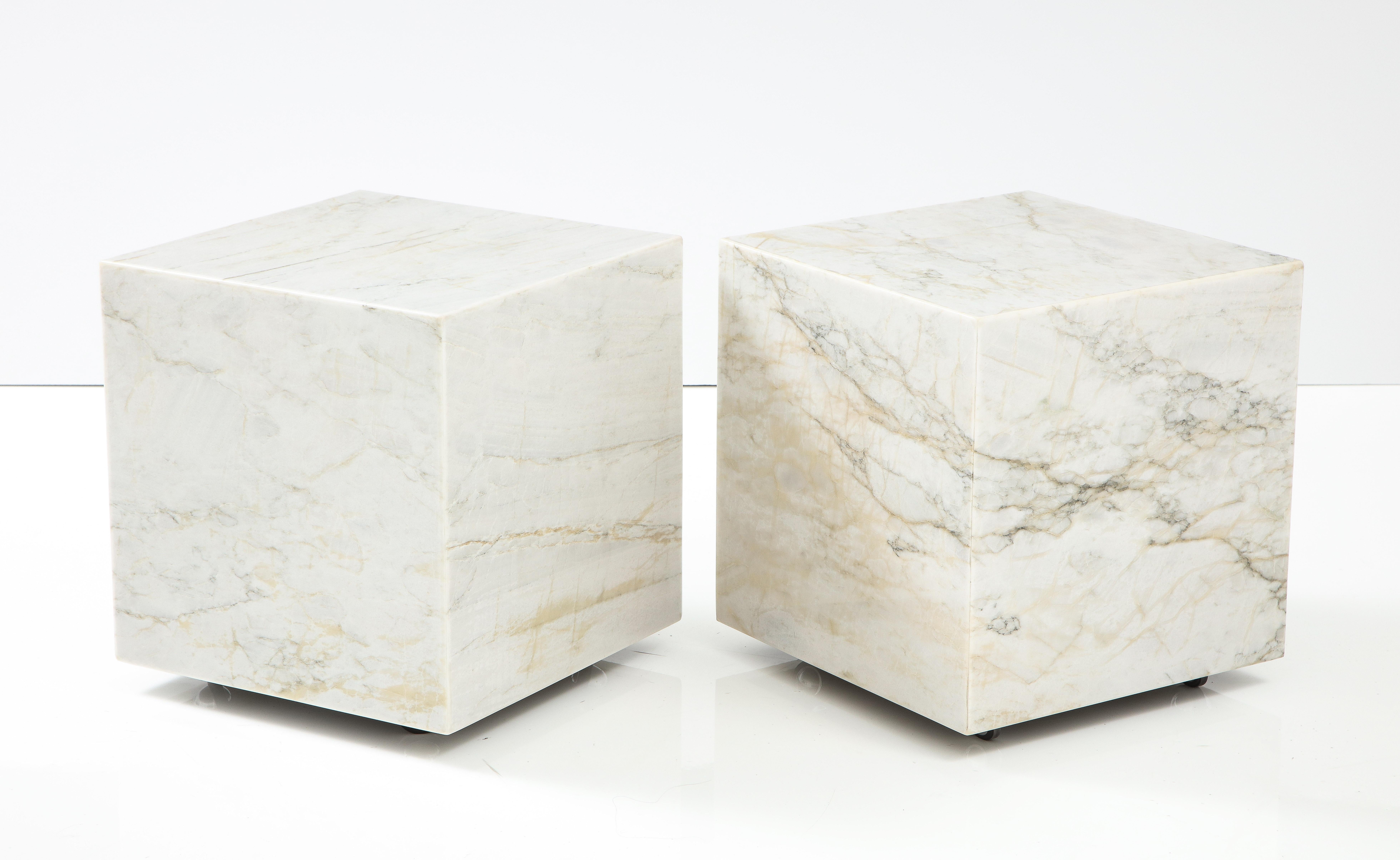Modern Pair of White Marble Cube Tables For Sale