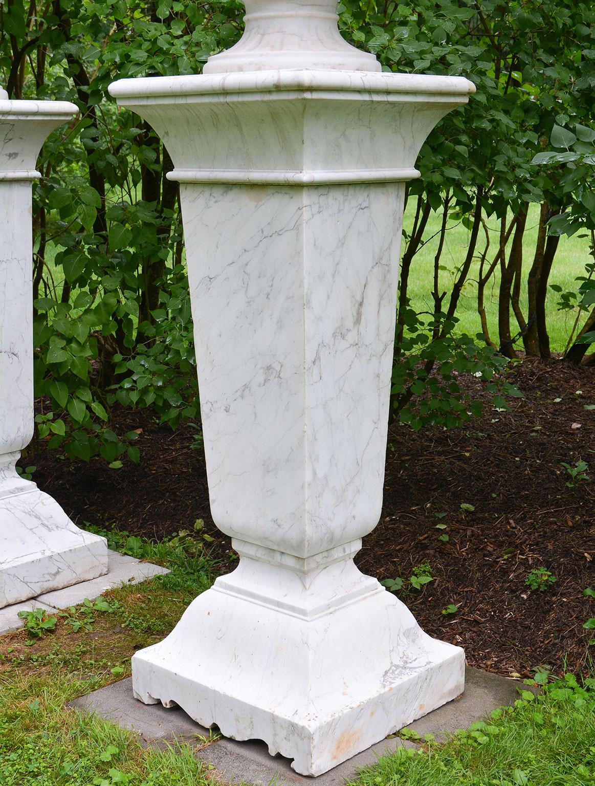 Pair of White Marble Urns on Tall White Marble Pedestals For Sale 2