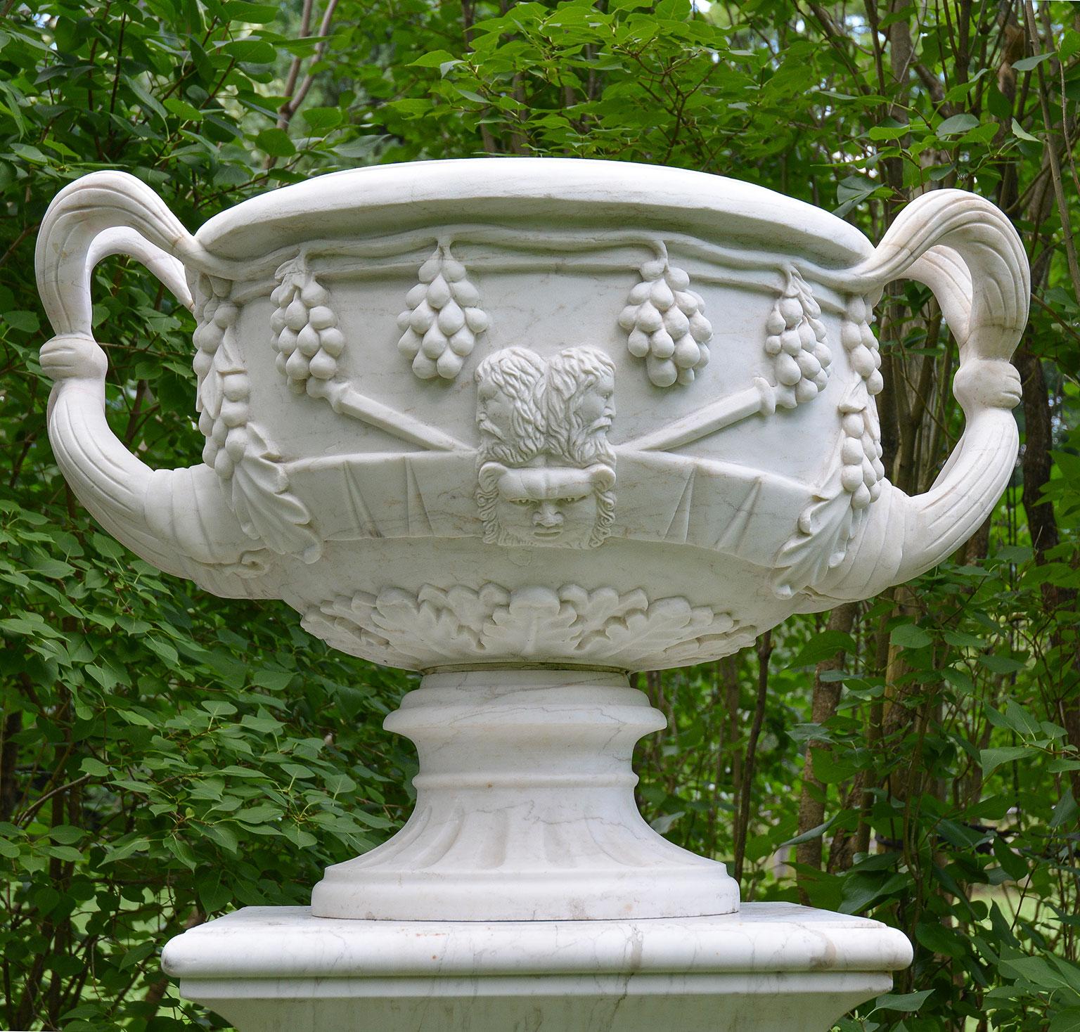 Neoclassical Pair of White Marble Urns on Tall White Marble Pedestals For Sale