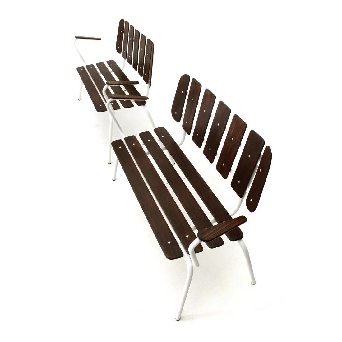 Pair of White Metal Benches with Wooden Slats, 1950s For Sale 2