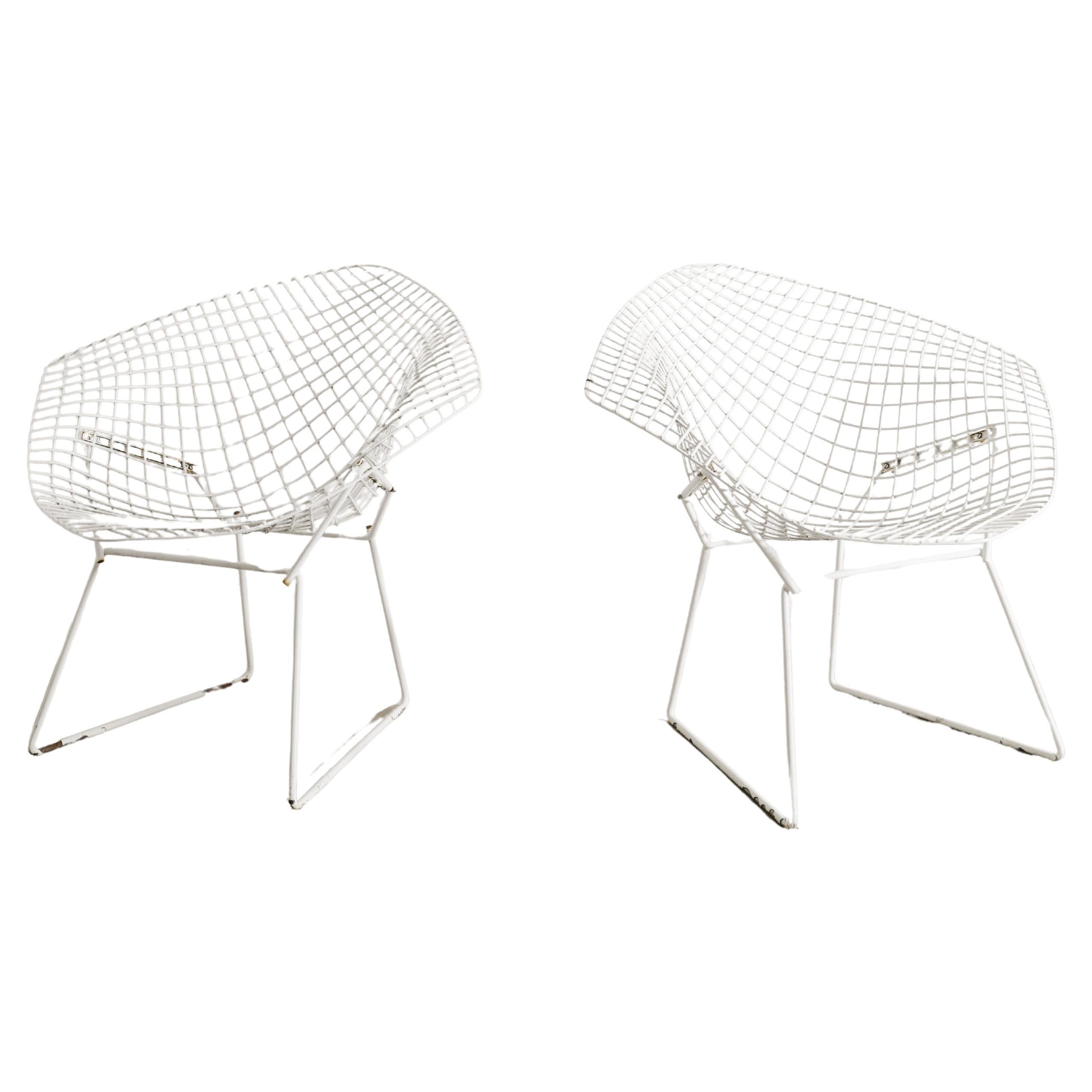 Pair of White Mid Century Diamond Chairs by Harry Bertoia for Knoll USA, 1950s