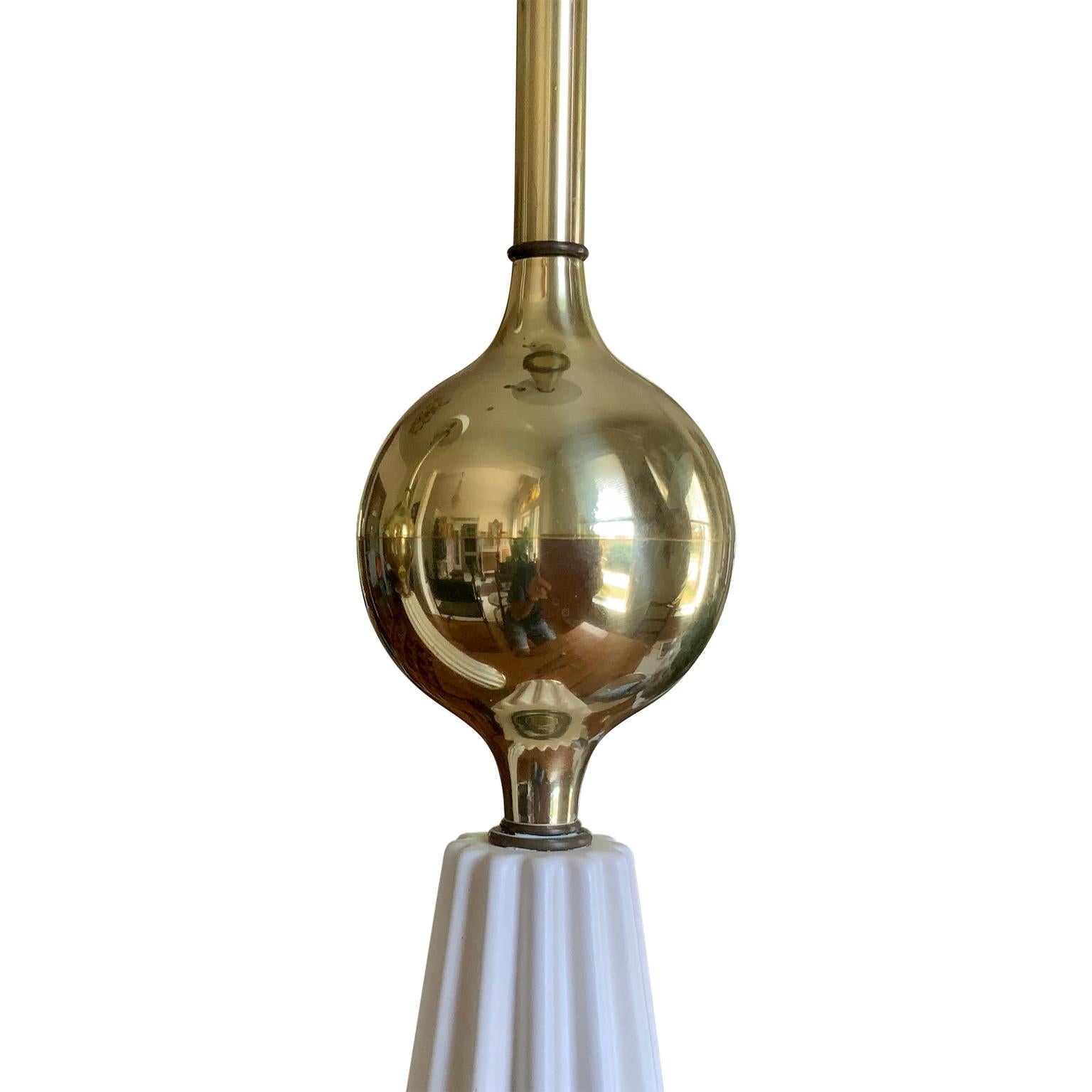 20th Century Pair of White Mid-Century Modern Gerald Thurston Table Lamps