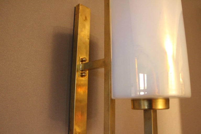 Pair of White Murano Glass and Brass Sconces, Iridescent and Pearly Cylinder For Sale 4