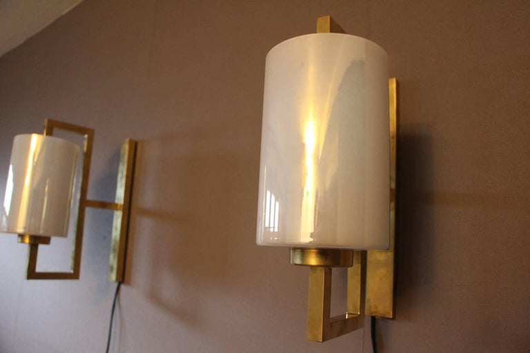 Pair of White Murano Glass and Brass Sconces, Iridescent and Pearly Cylinder For Sale 2