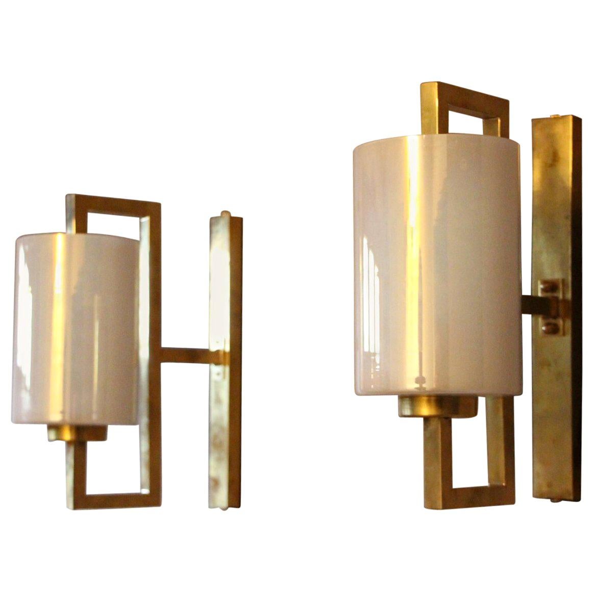 Pair of White Murano Glass and Brass Sconces, Iridescent and Pearly Wall Lights