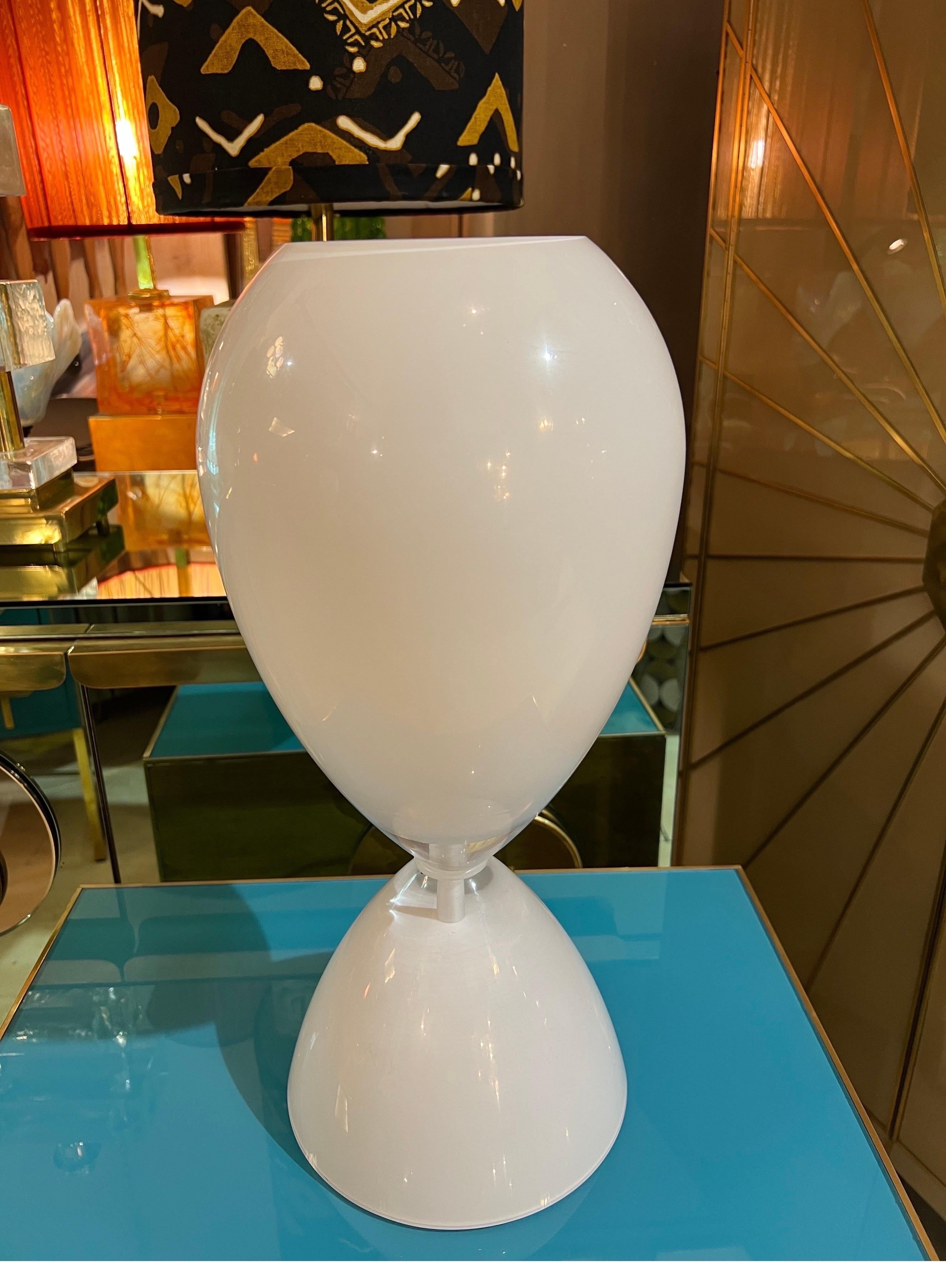 Pair of White Murano Glass Hourglass Table Lamps, 1950s 8