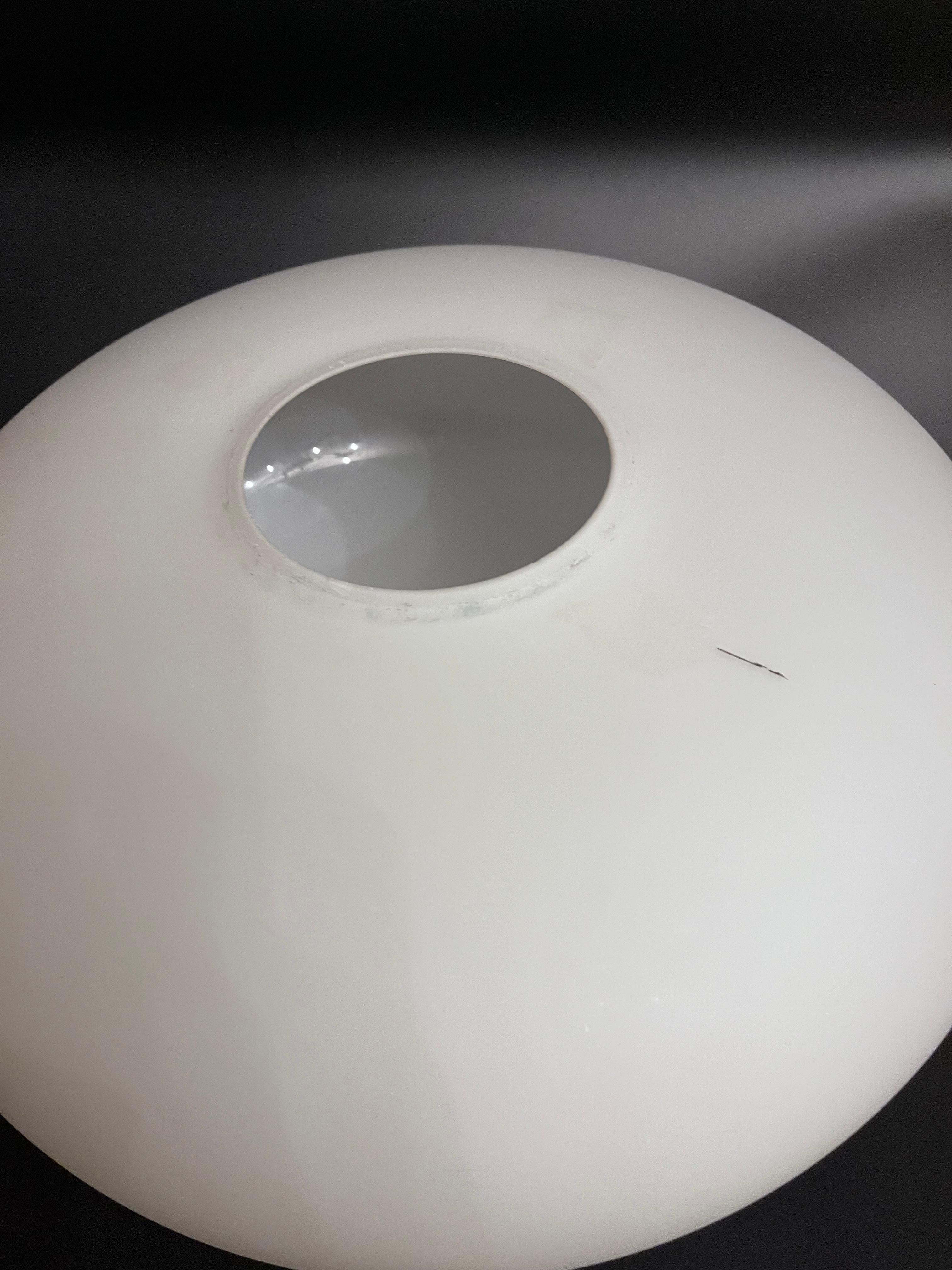 Paire de lampes de table champignon blanches de la Laurel Lamp Co. des années 1960 en vente 10