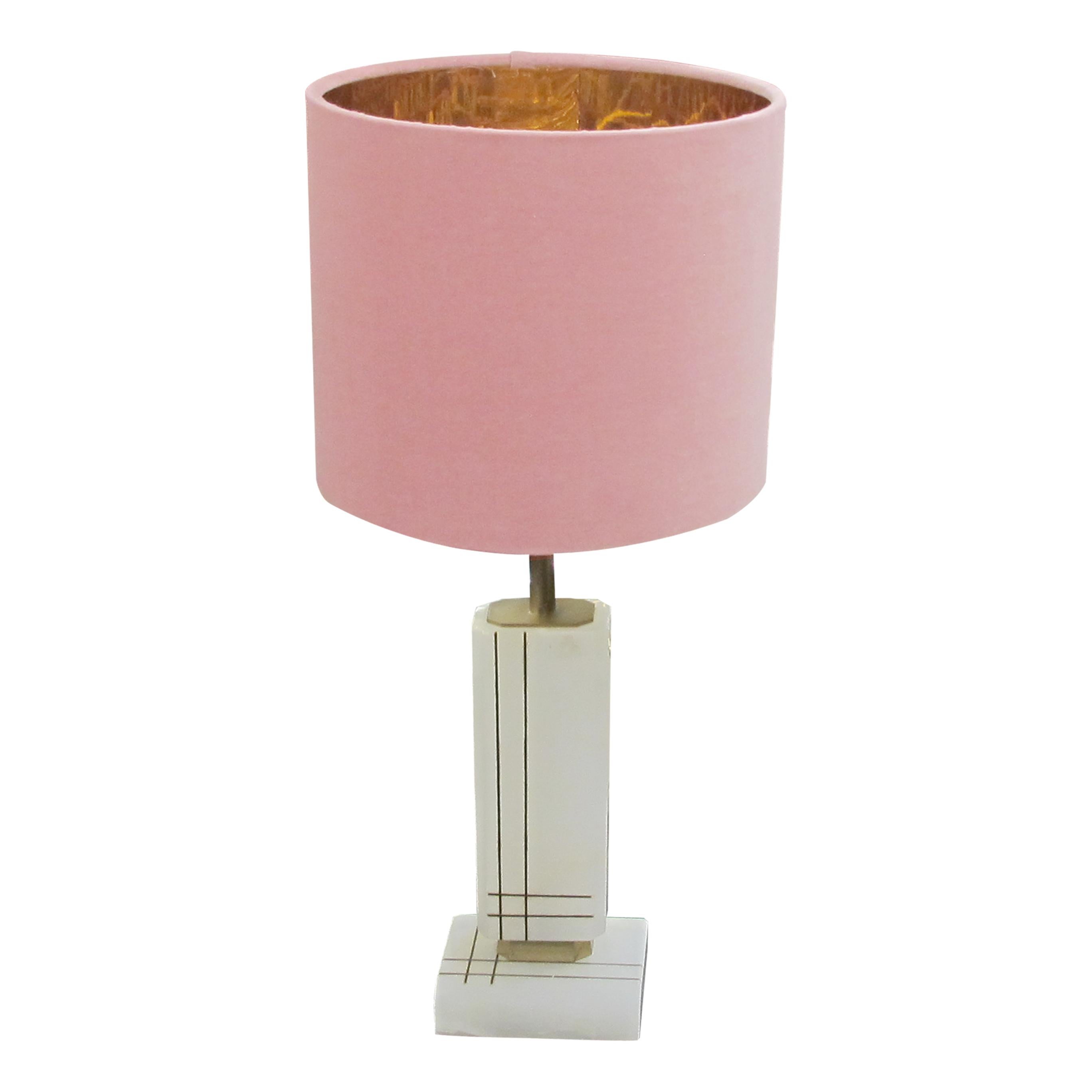 Mid-Century Modern Pair of White Onyx Structural Table Lamps with Pink Shades, Italian 1960s For Sale