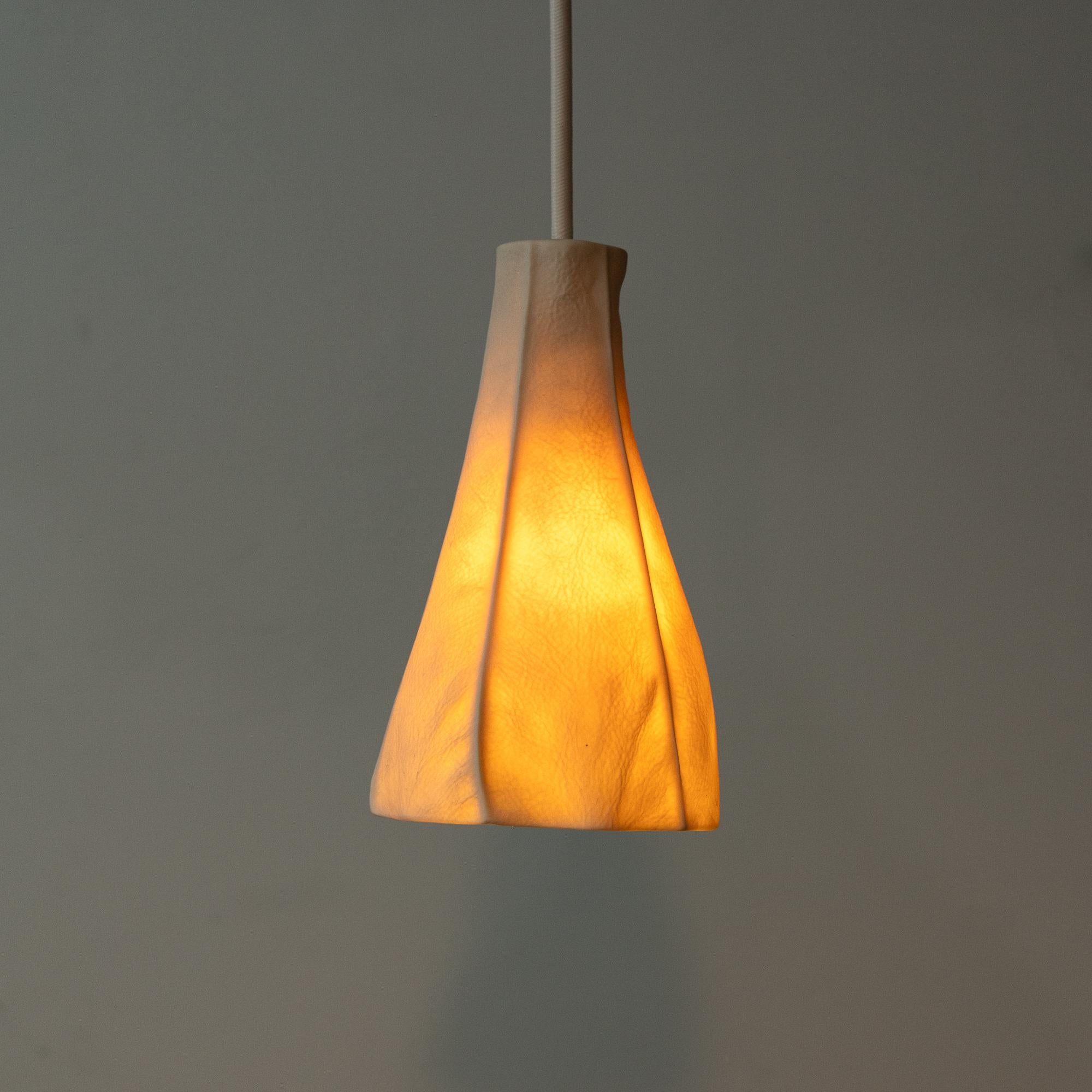 Modern Pair of White Organic Porcelain Mini Pendant Light, Kawa Light 06 For Sale