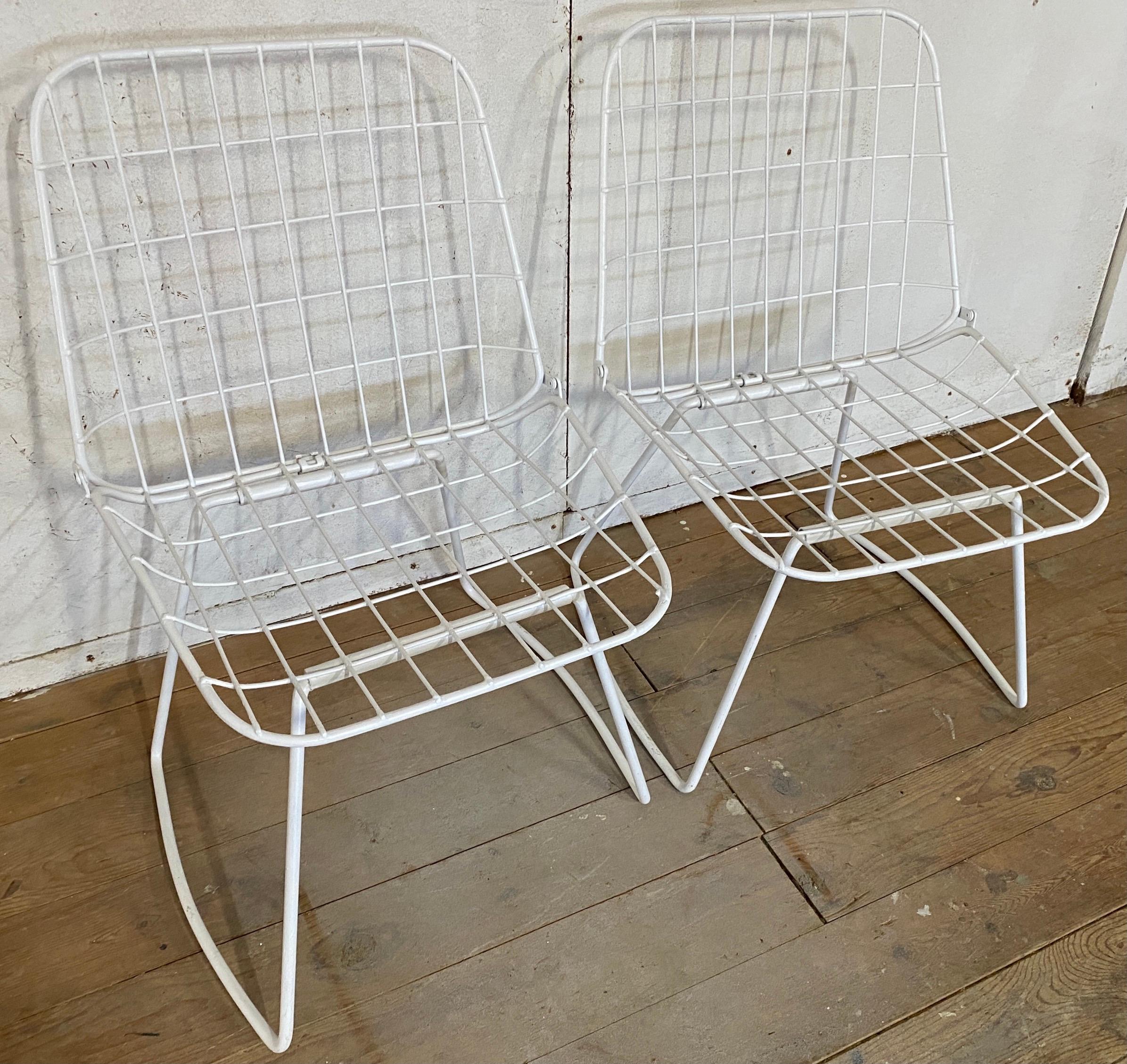Pair of White Painted Bertoia Style Side Chairs For Sale 1