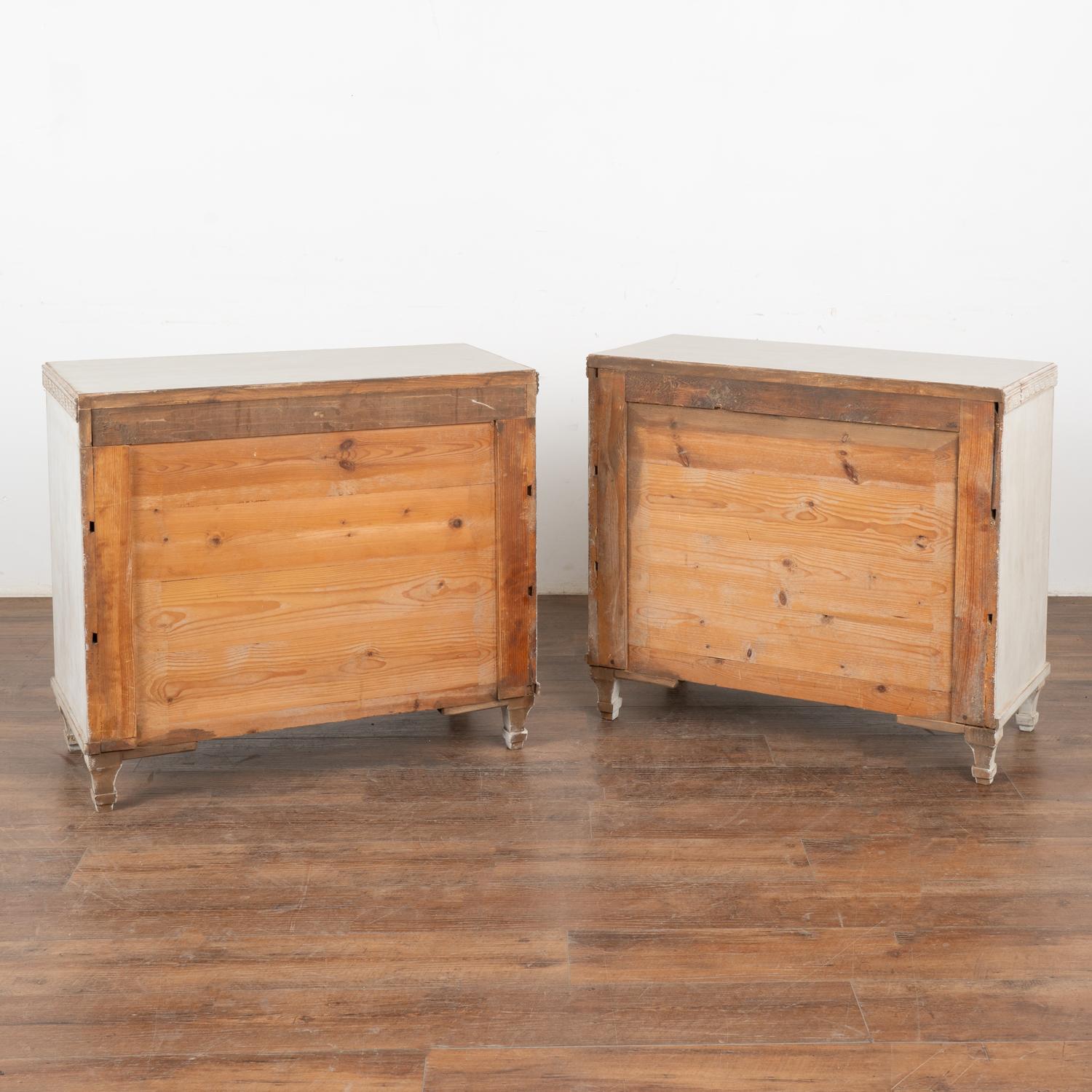 Pair of White Painted Swedish Chest of Drawers, circa 1880 For Sale 4