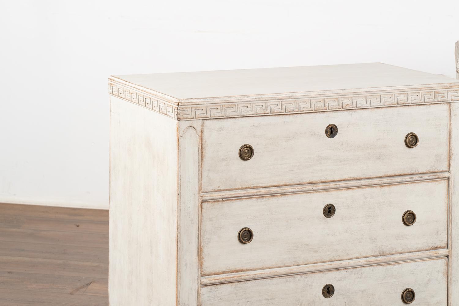Pair of White Painted Swedish Chest of Drawers, circa 1880 For Sale 1