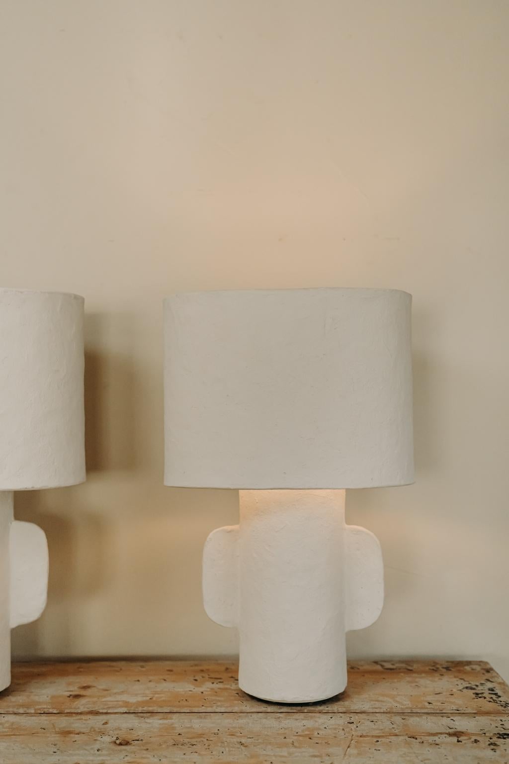 Pair of White Papier Mâché Table Lamps with ovalshaped lampshade  5