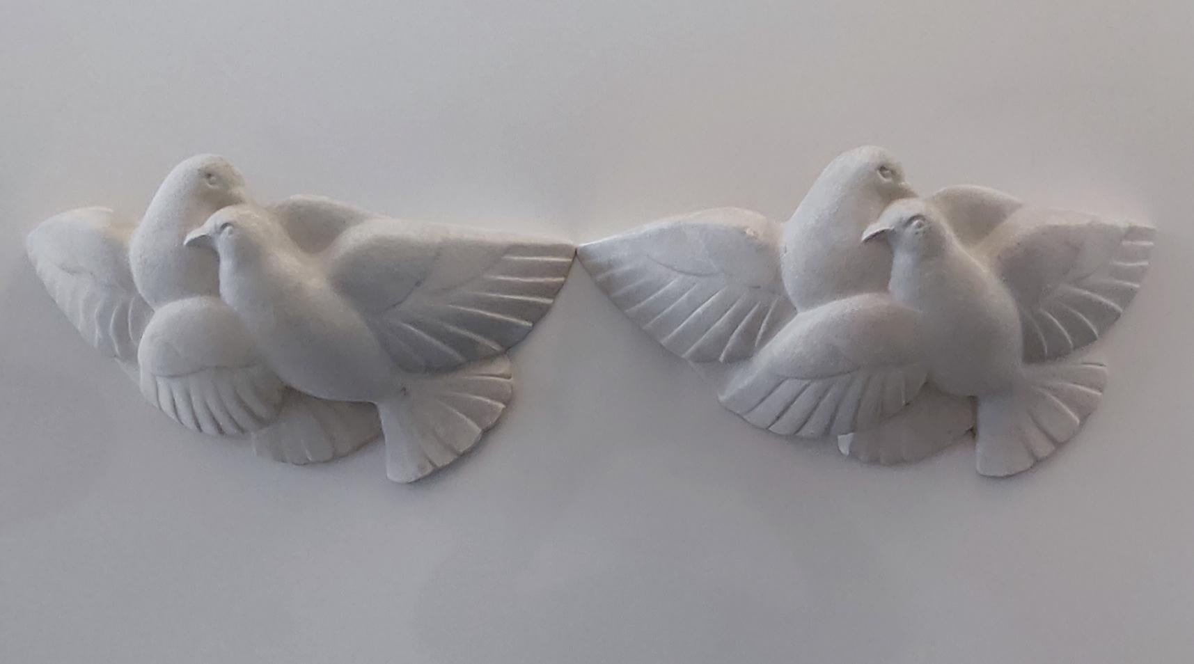 Art Deco Pair of white Plaster Dove Sconces wall lamps, France 30s Adnet or Serge Roche  For Sale