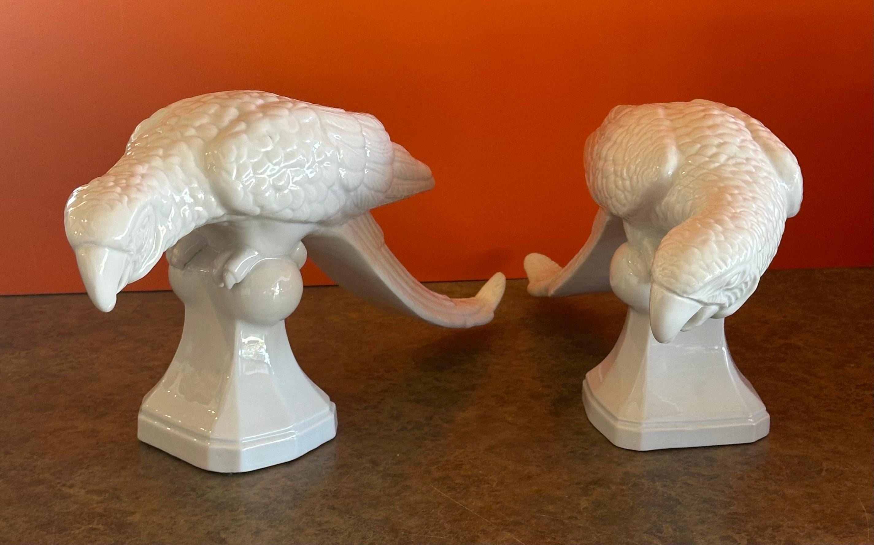 20th Century Pair of White Porcelain / Chine De Blanc Parrots by Fitz & Floyd