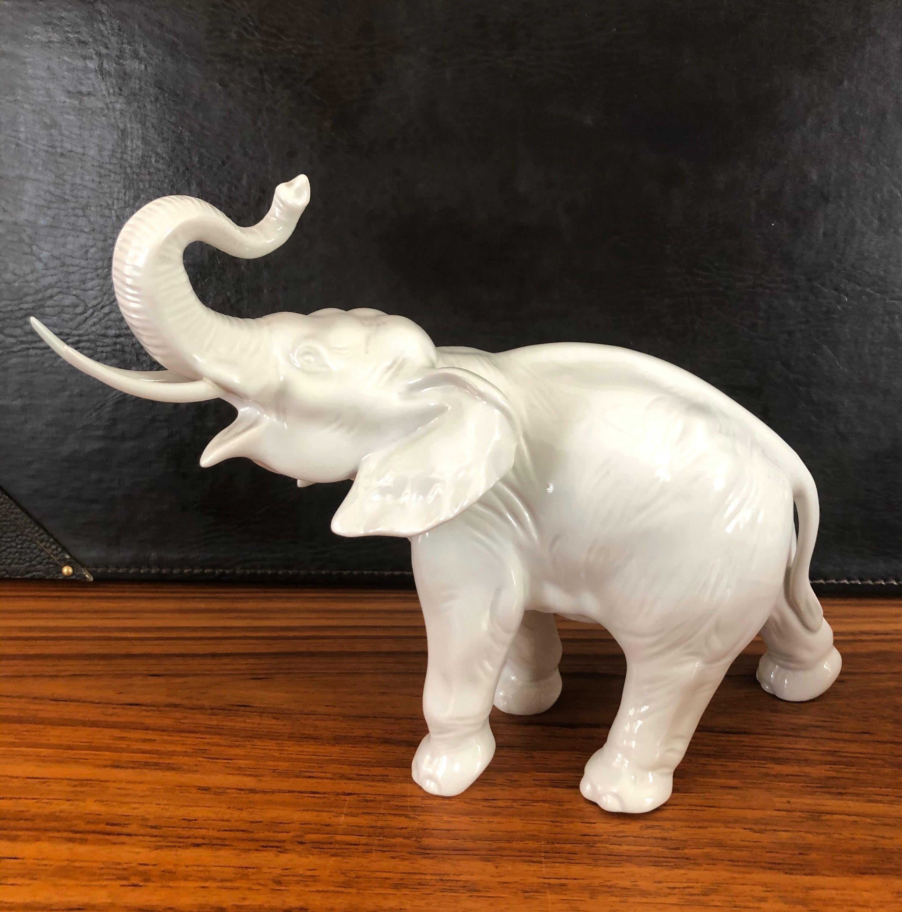 Pair of White Porcelain Elephant Sculptures by Royal Dux In Good Condition For Sale In San Diego, CA