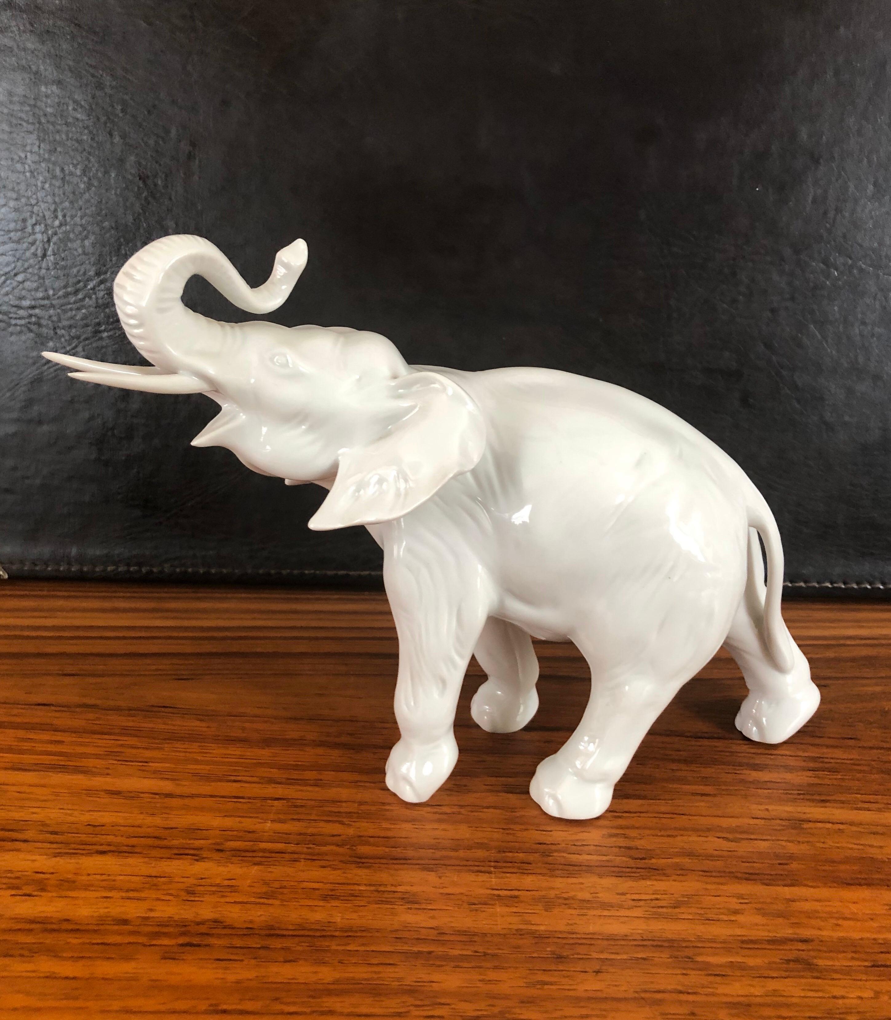 Pair of White Porcelain Elephant Sculptures by Royal Dux For Sale 3