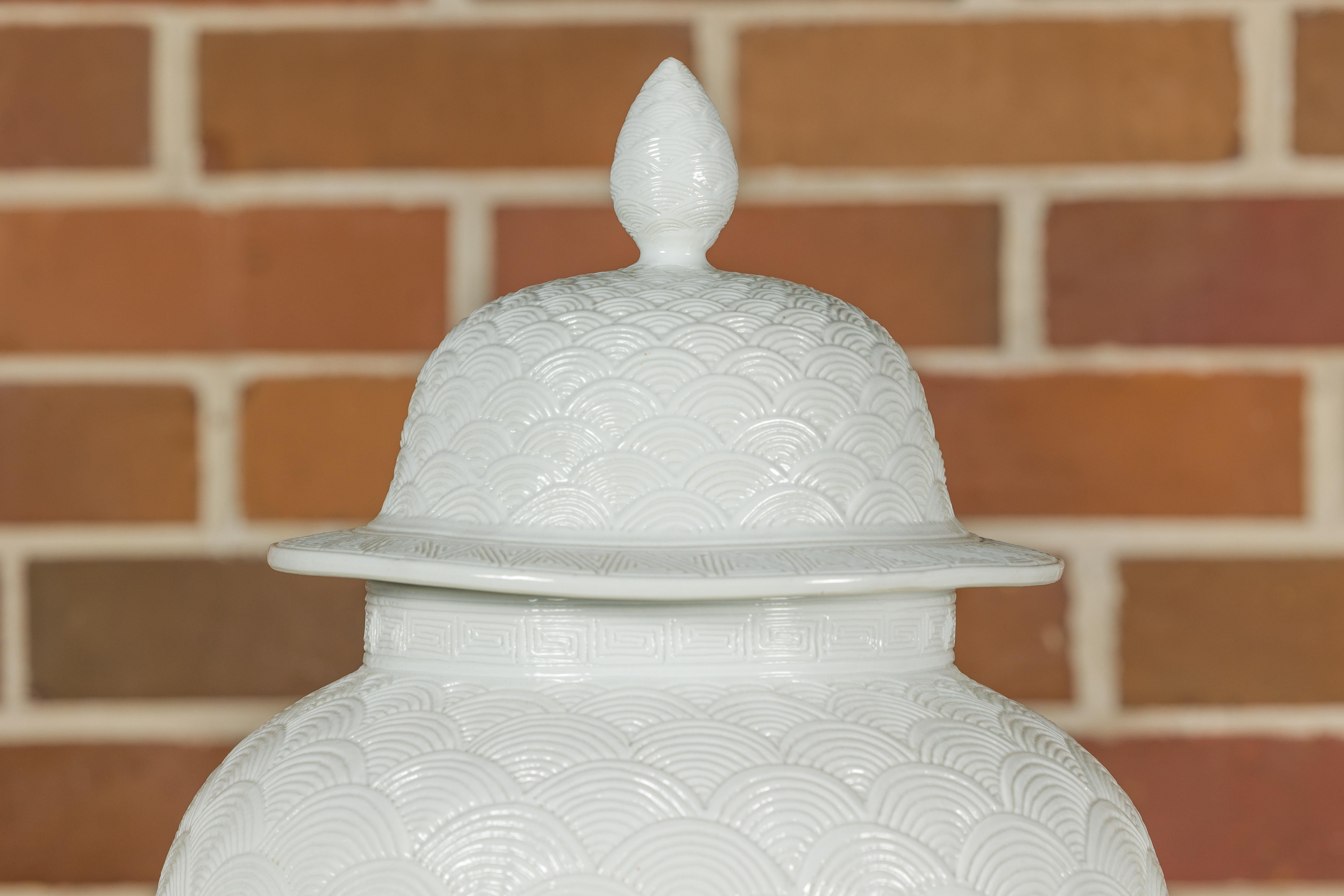 Pair of White Porcelain Fish Scale Lidded Jars with Petite Finials For Sale 3