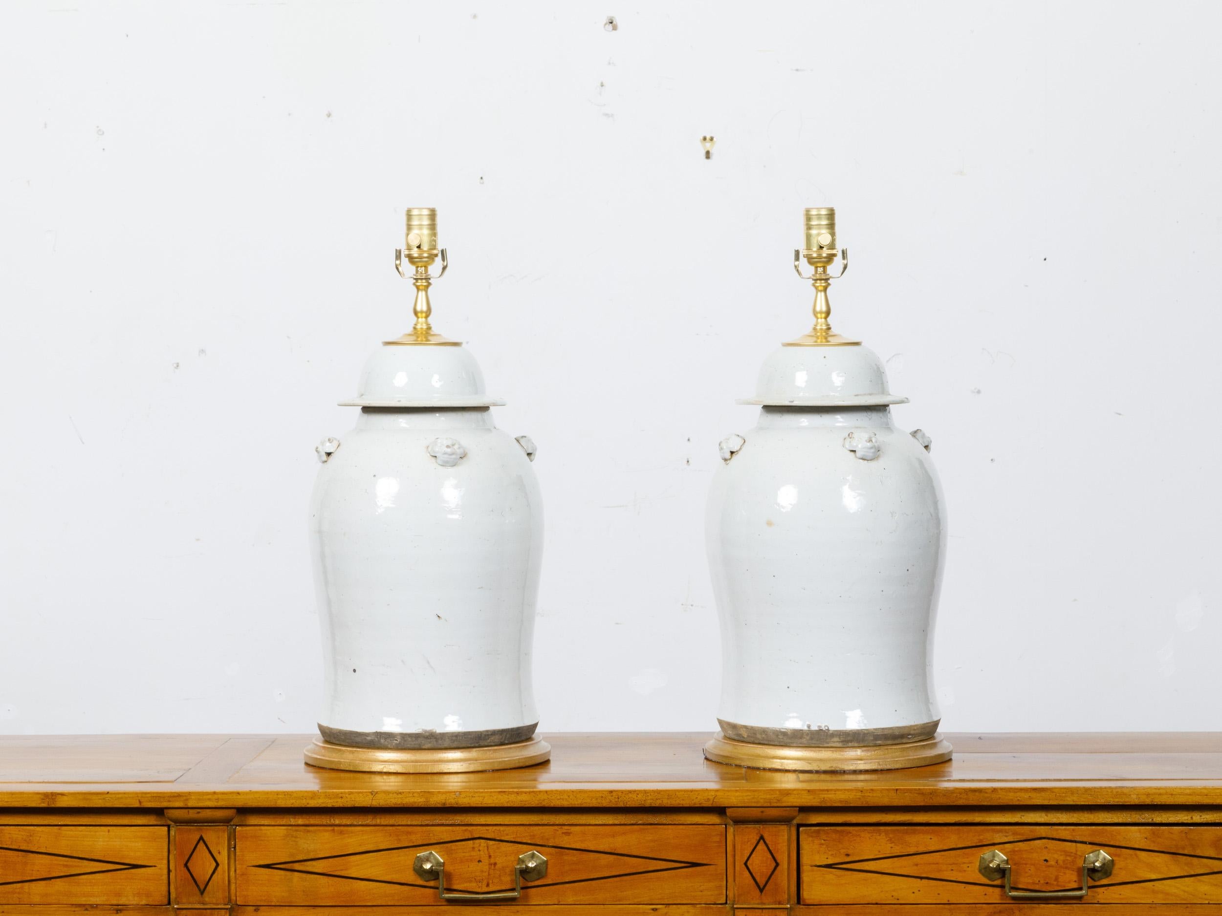Pair of White Porcelain Lidded Urns Table Lamps on Gilt Bases, US-Wired For Sale 4