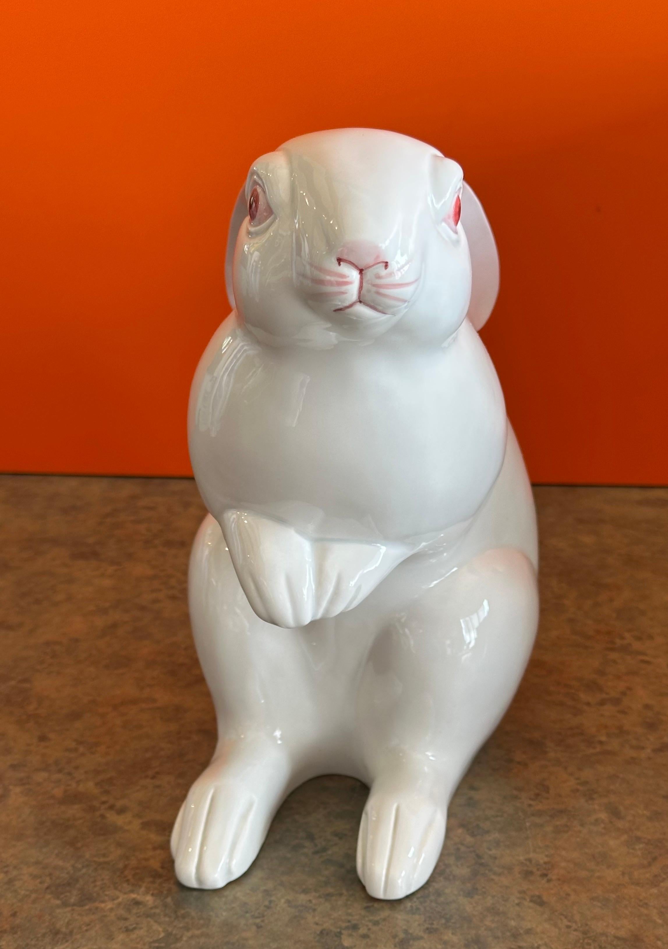 Coppia di conigli in porcellana bianca di Fitz and Floyd in vendita 4