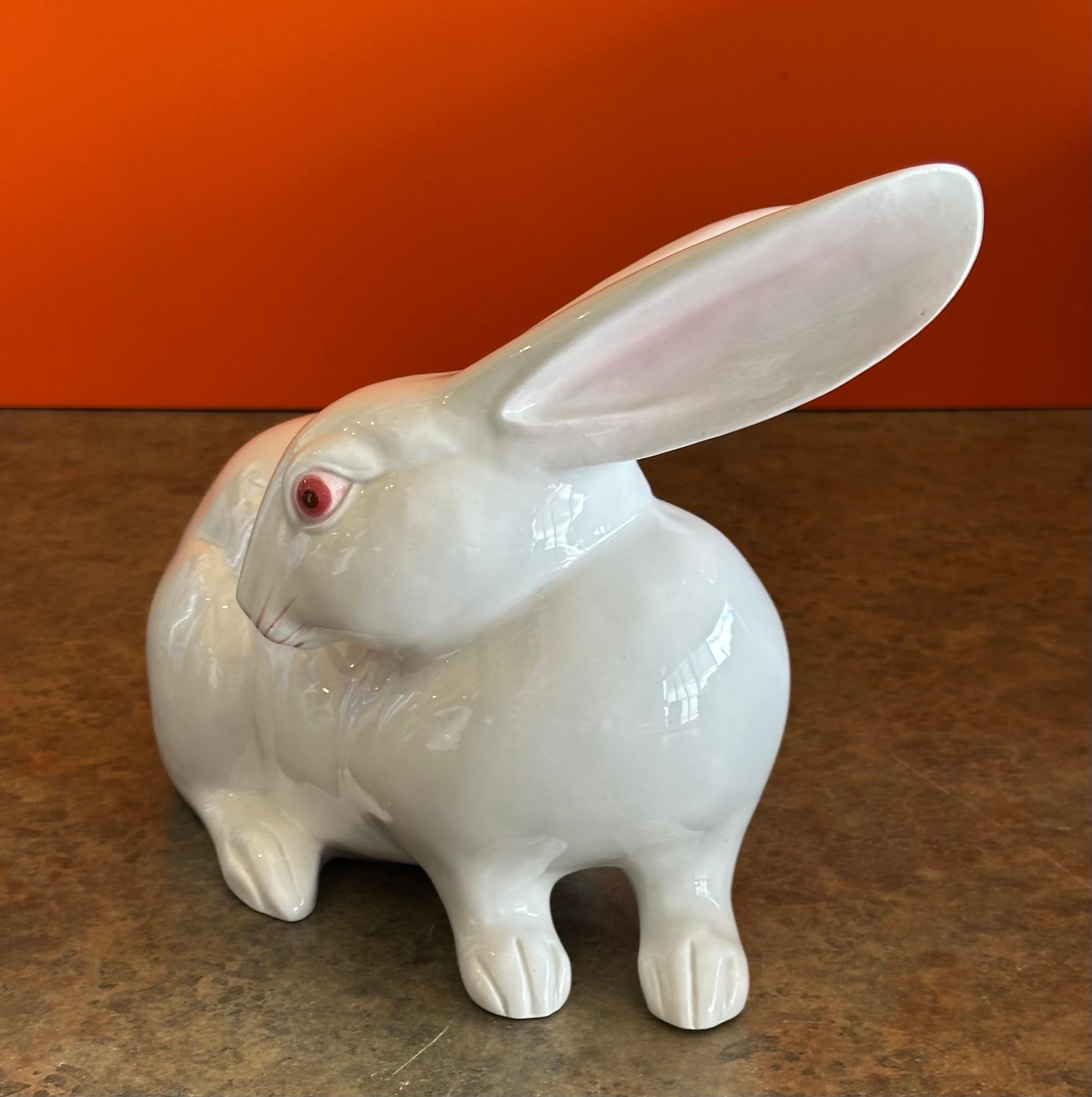 Coppia di conigli in porcellana bianca di Fitz and Floyd in vendita 7