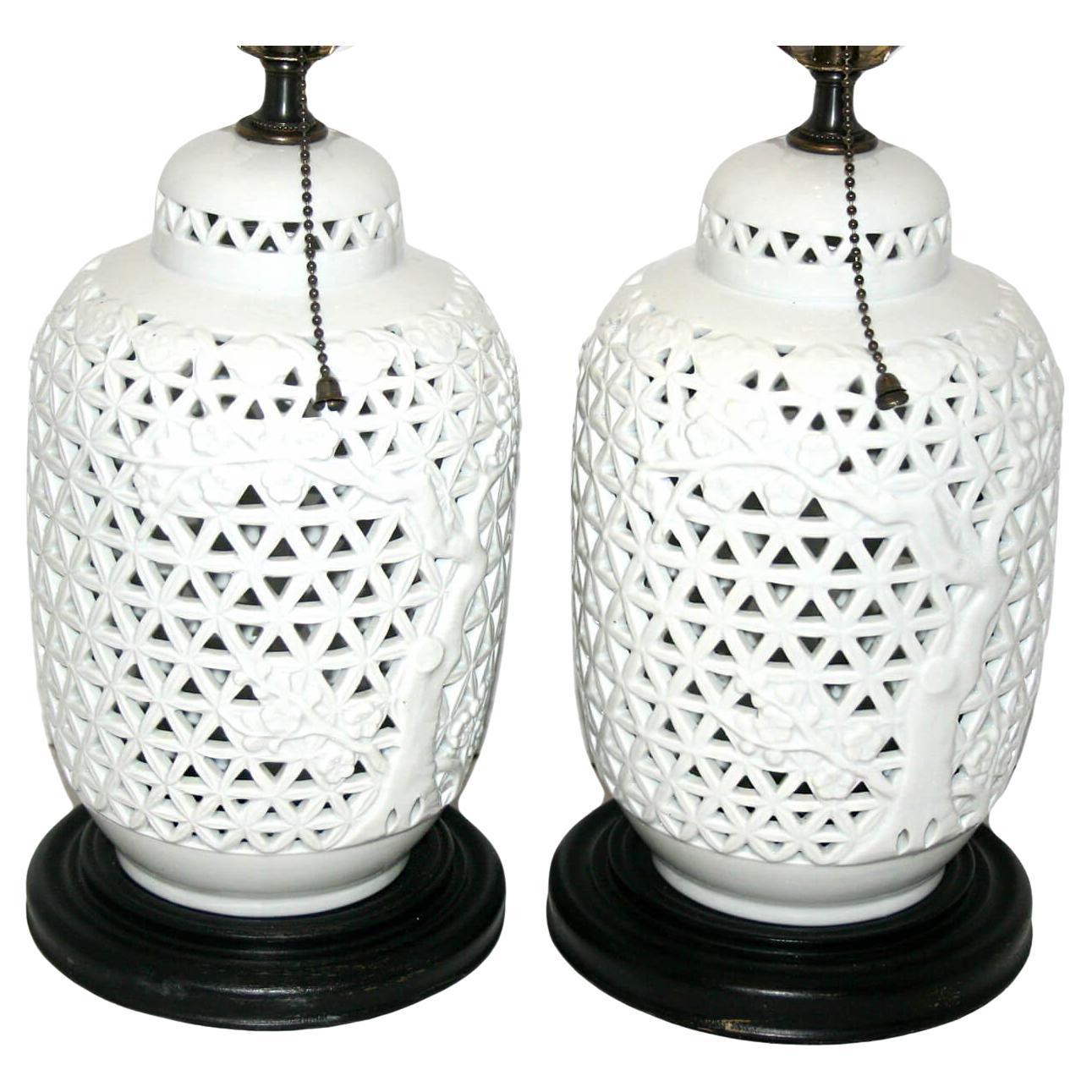 Pair of White Porcelain Table Lamps For Sale